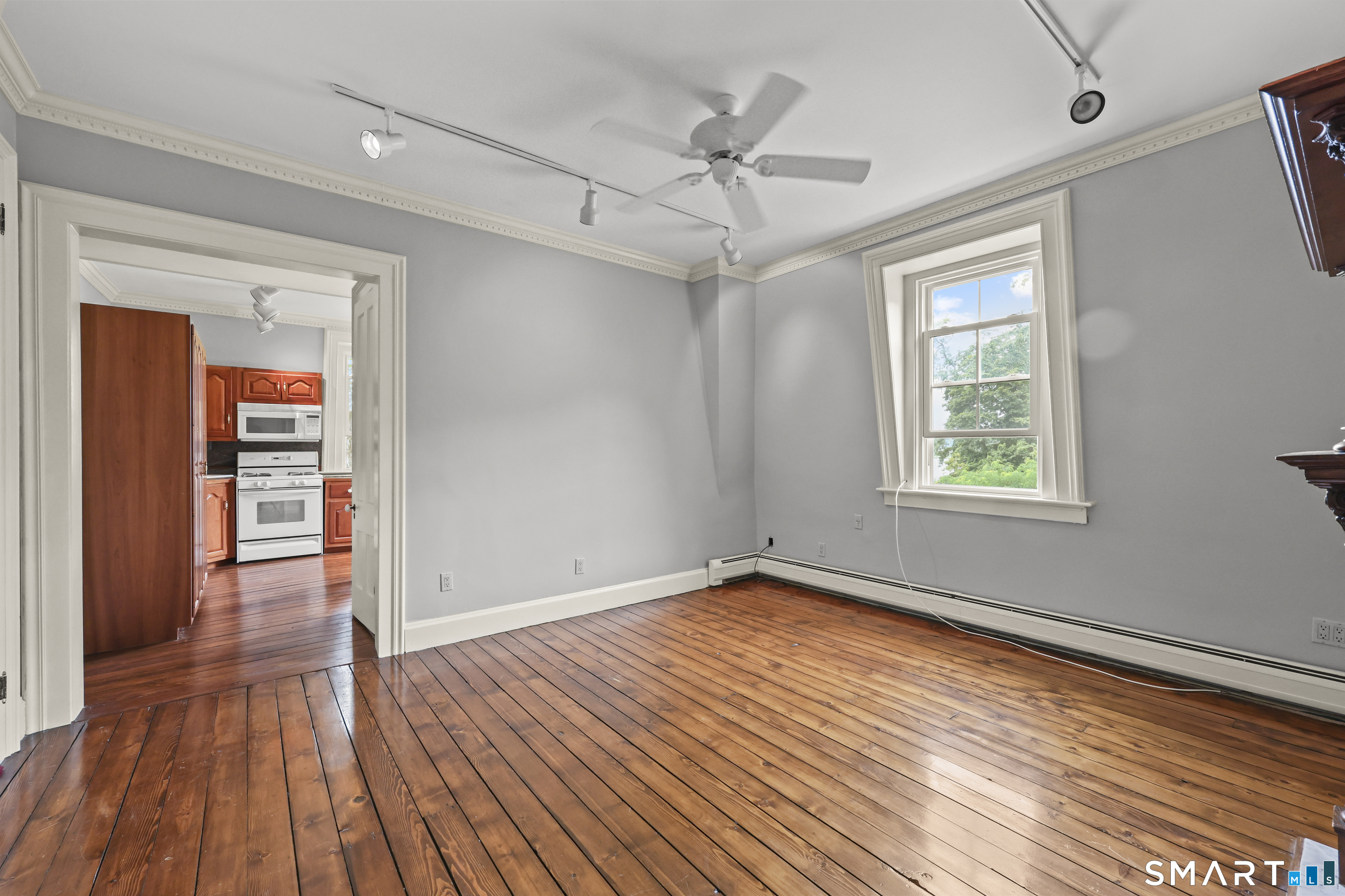 77 Main Street Property Photo 31