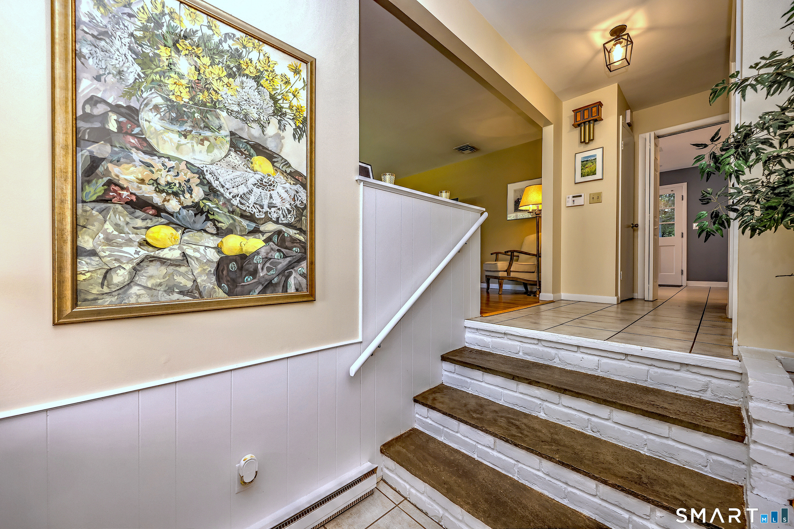 997 Rainbow Trail Property Photo 7