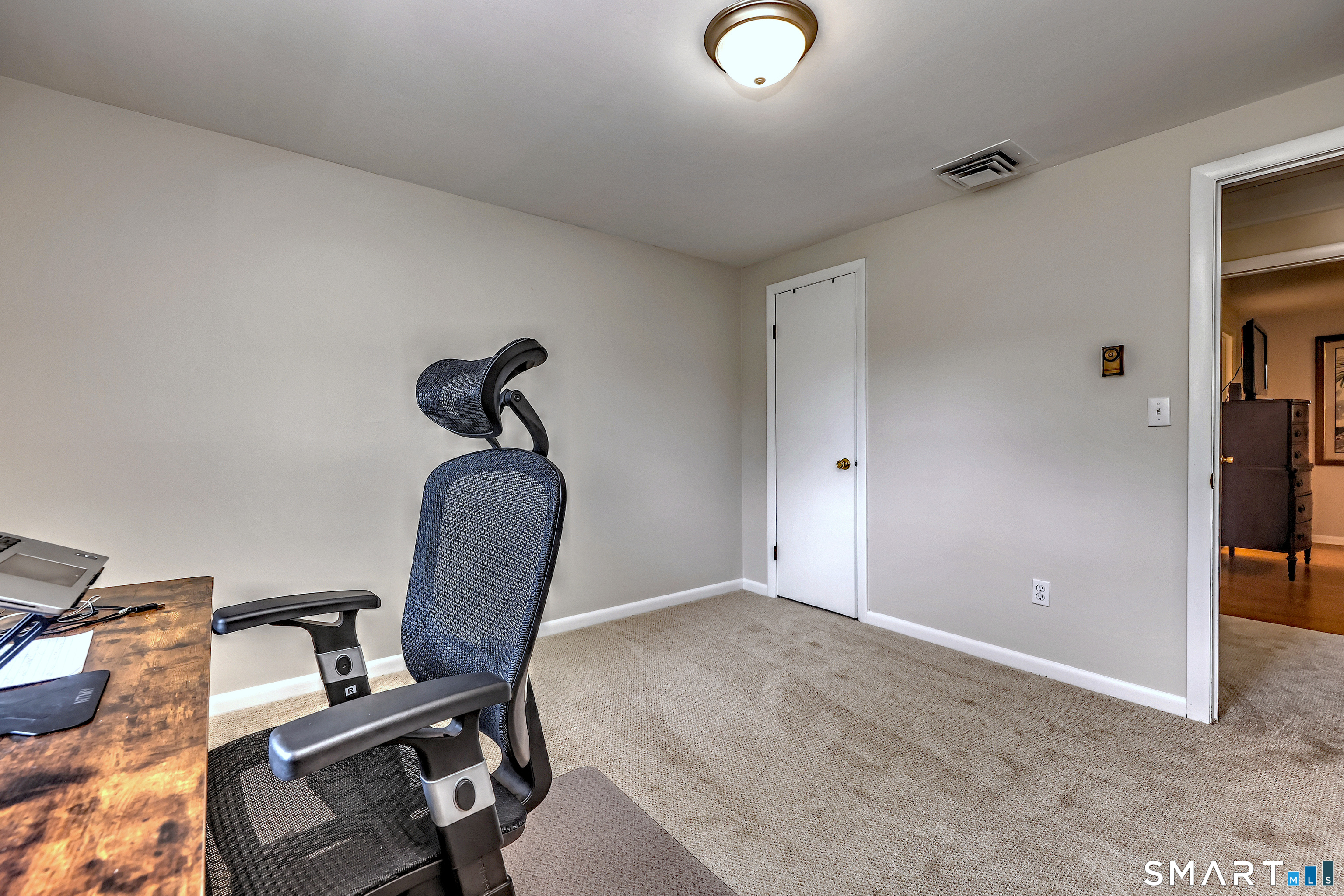 997 Rainbow Trail Property Photo 24
