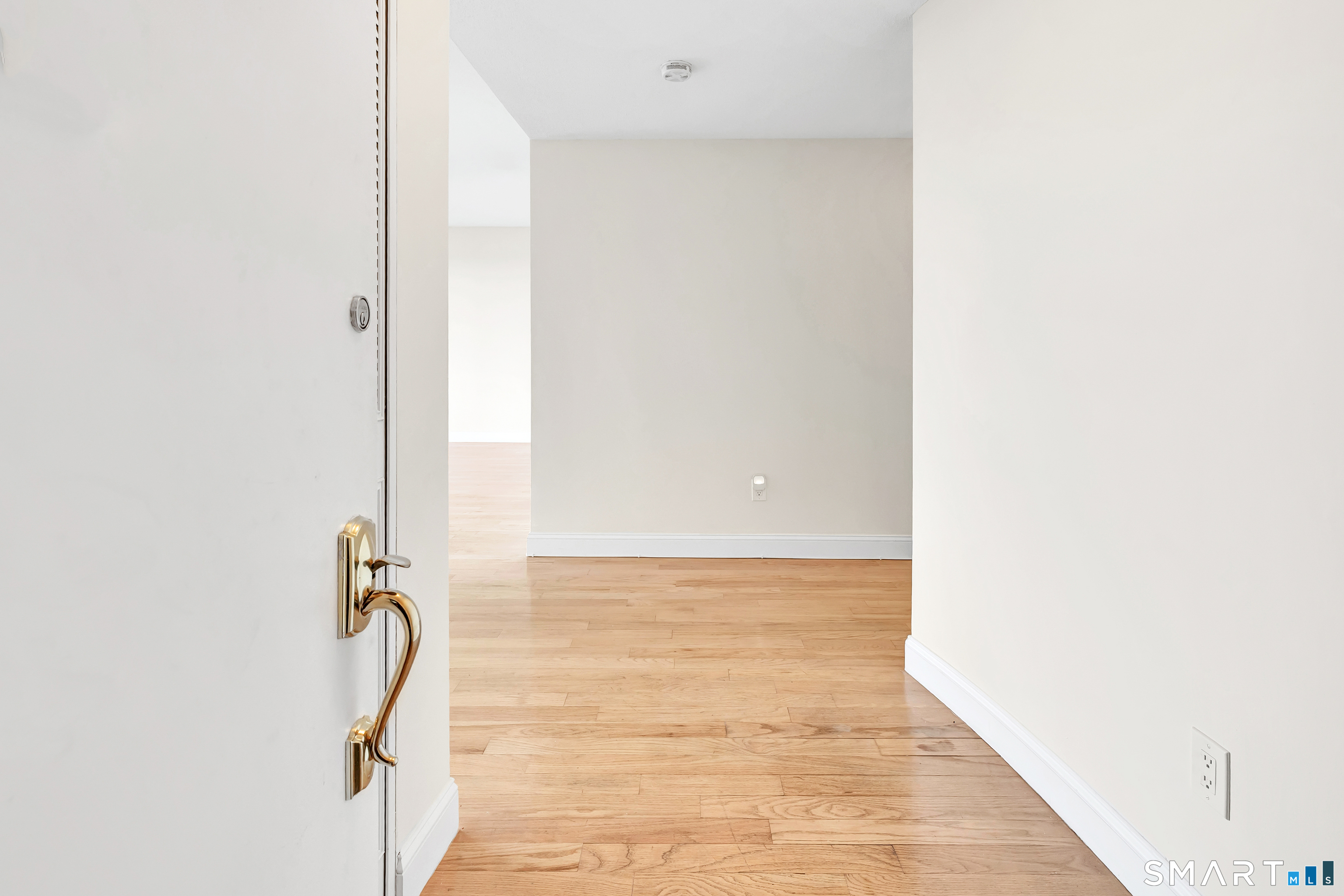 3200 Park 5c2 Avenue Property Photo 6