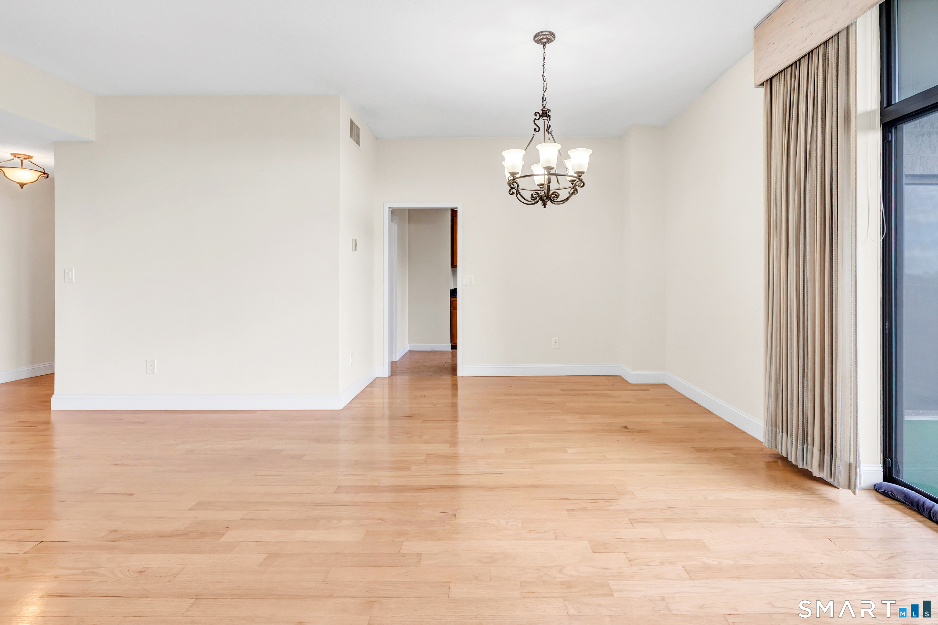 3200 Park 5c2 Avenue Property Photo 14