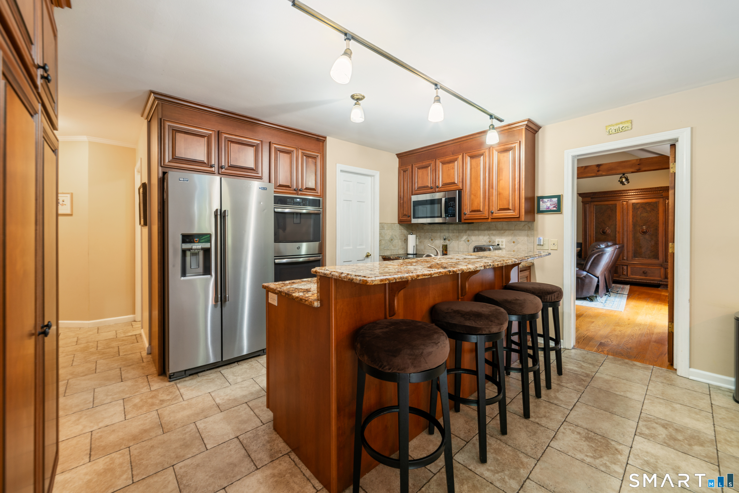 168 Farm North Road Property Photo 12