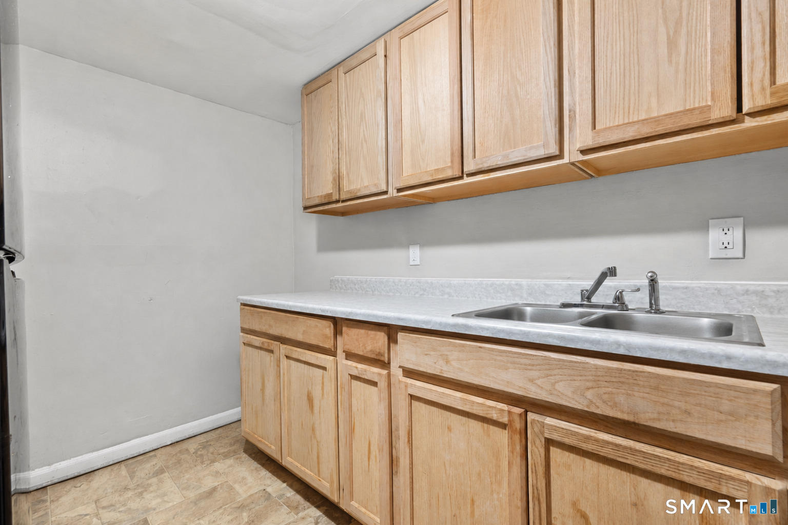 135 Prospect Street Property Photo 8