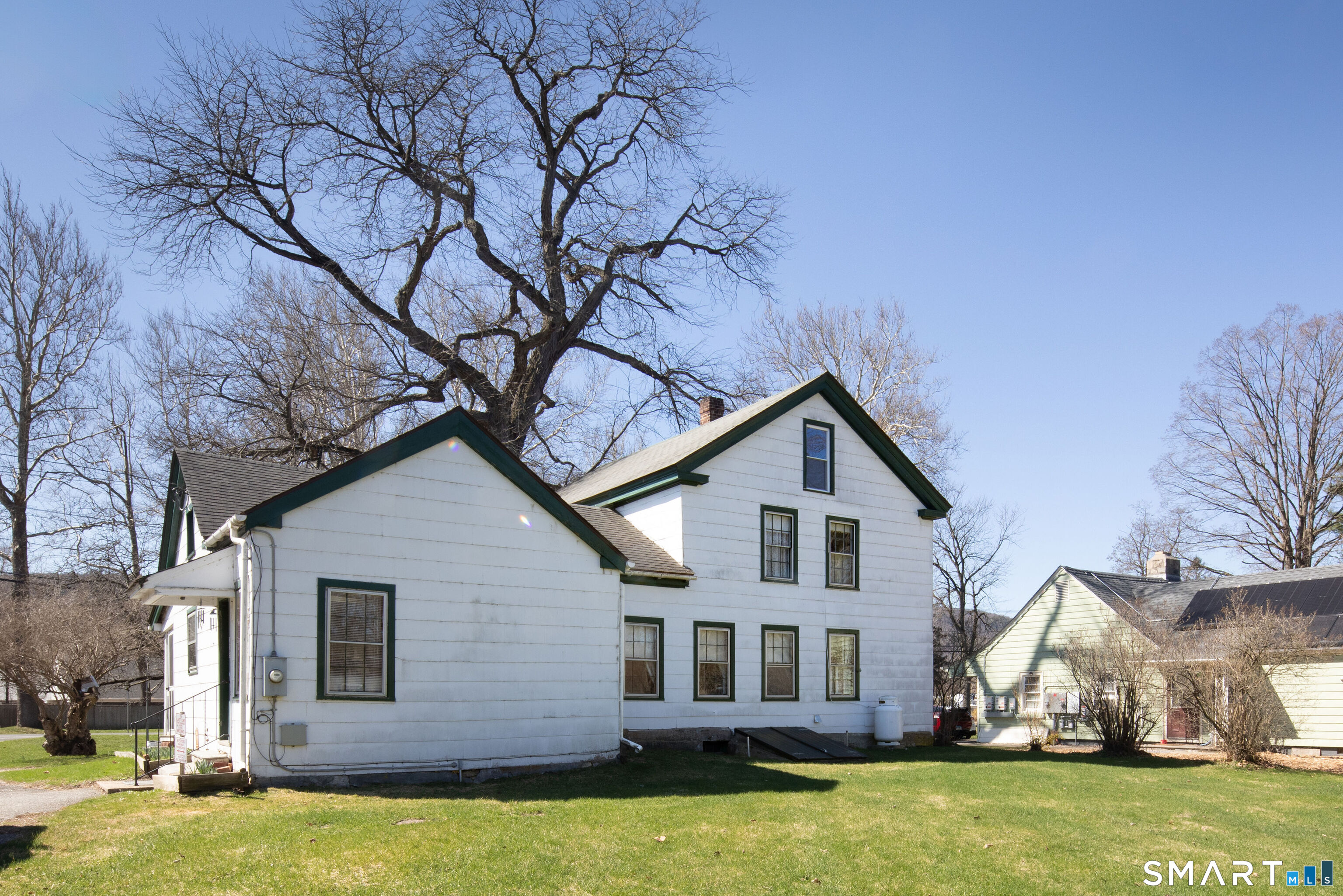 335 Norfolk Road Property Photo 4