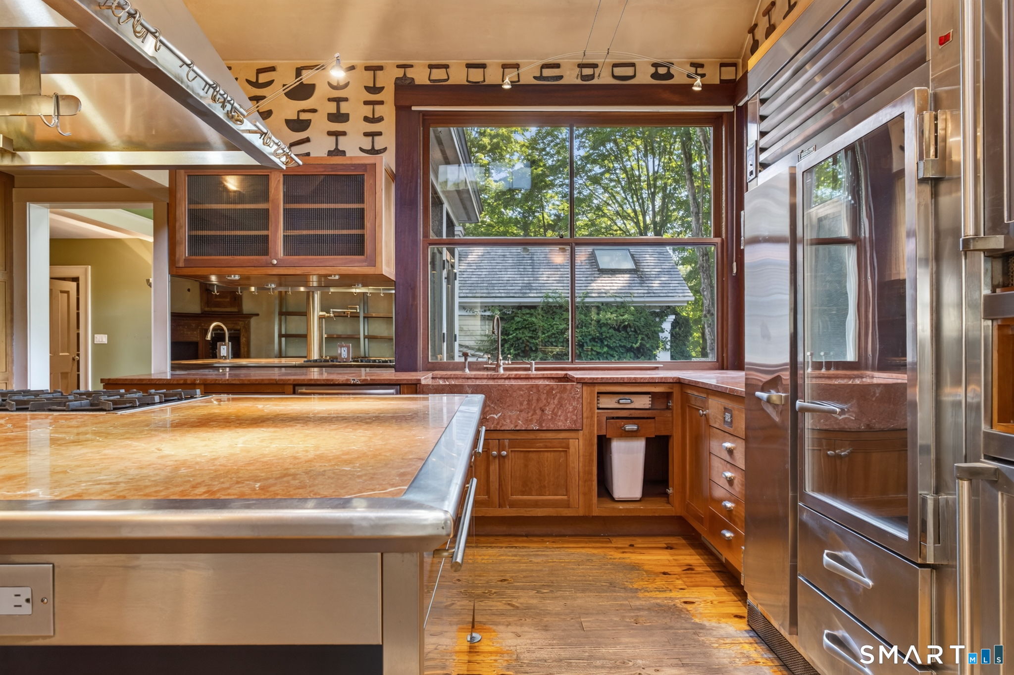 2 Rowland Road Property Photo 6