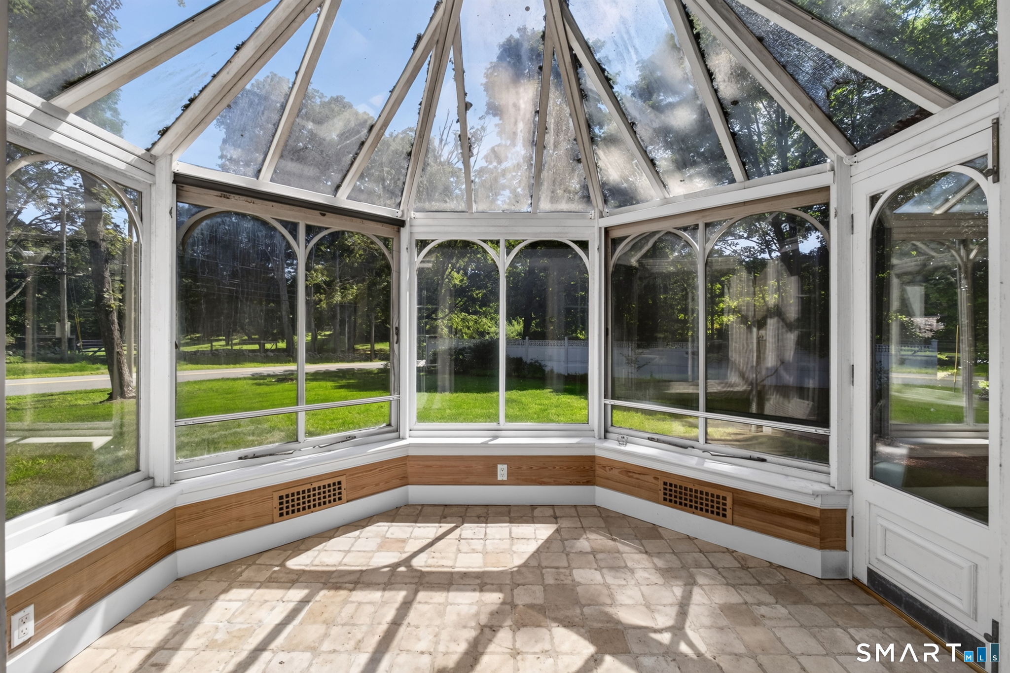 2 Rowland Road Property Photo 18