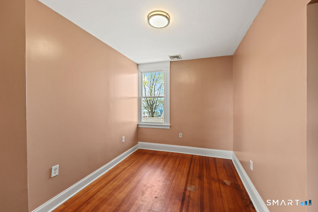 13-15 Portland Street Property Photo 10