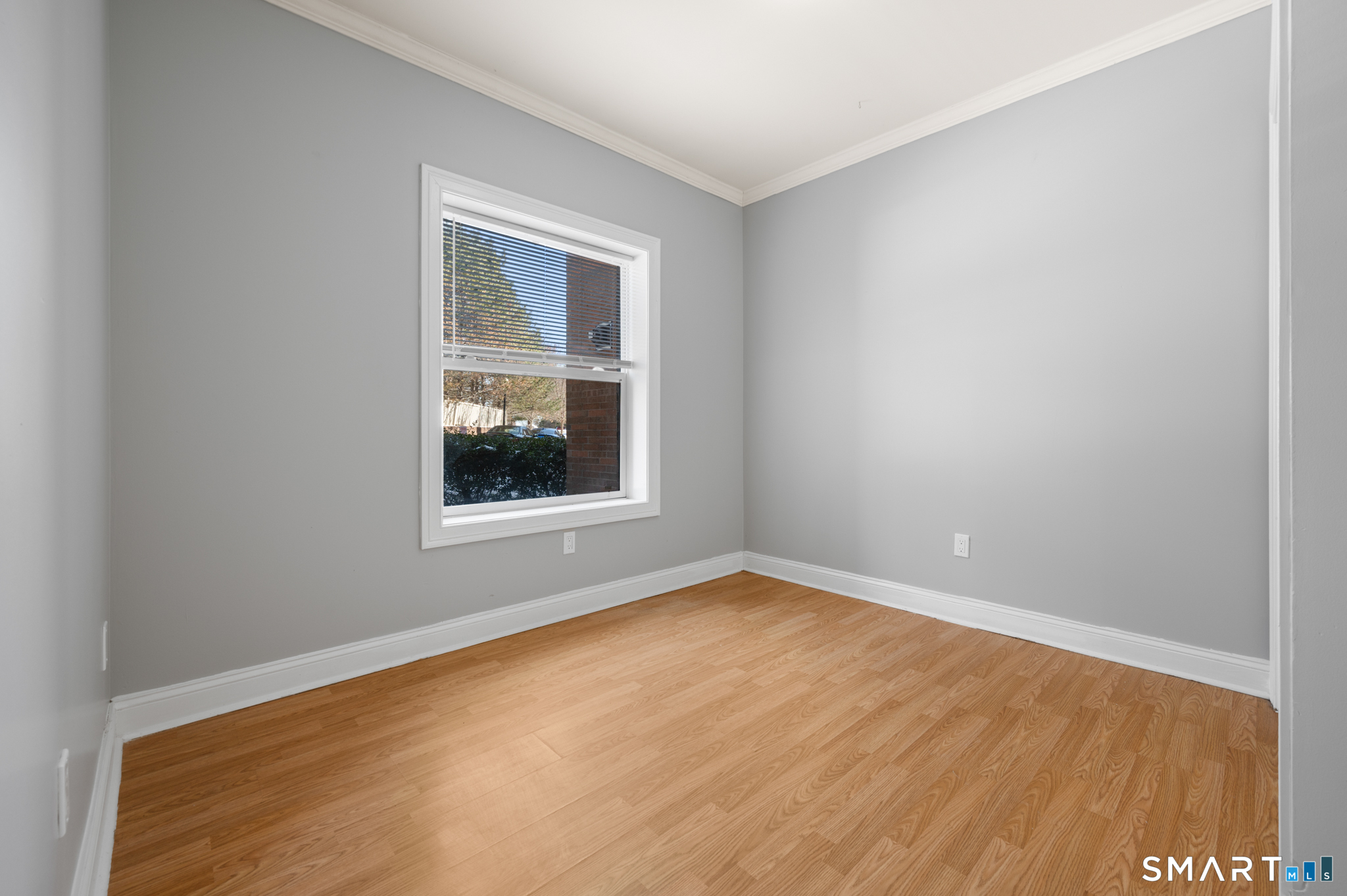 720 Mix 303 Avenue Property Photo 16