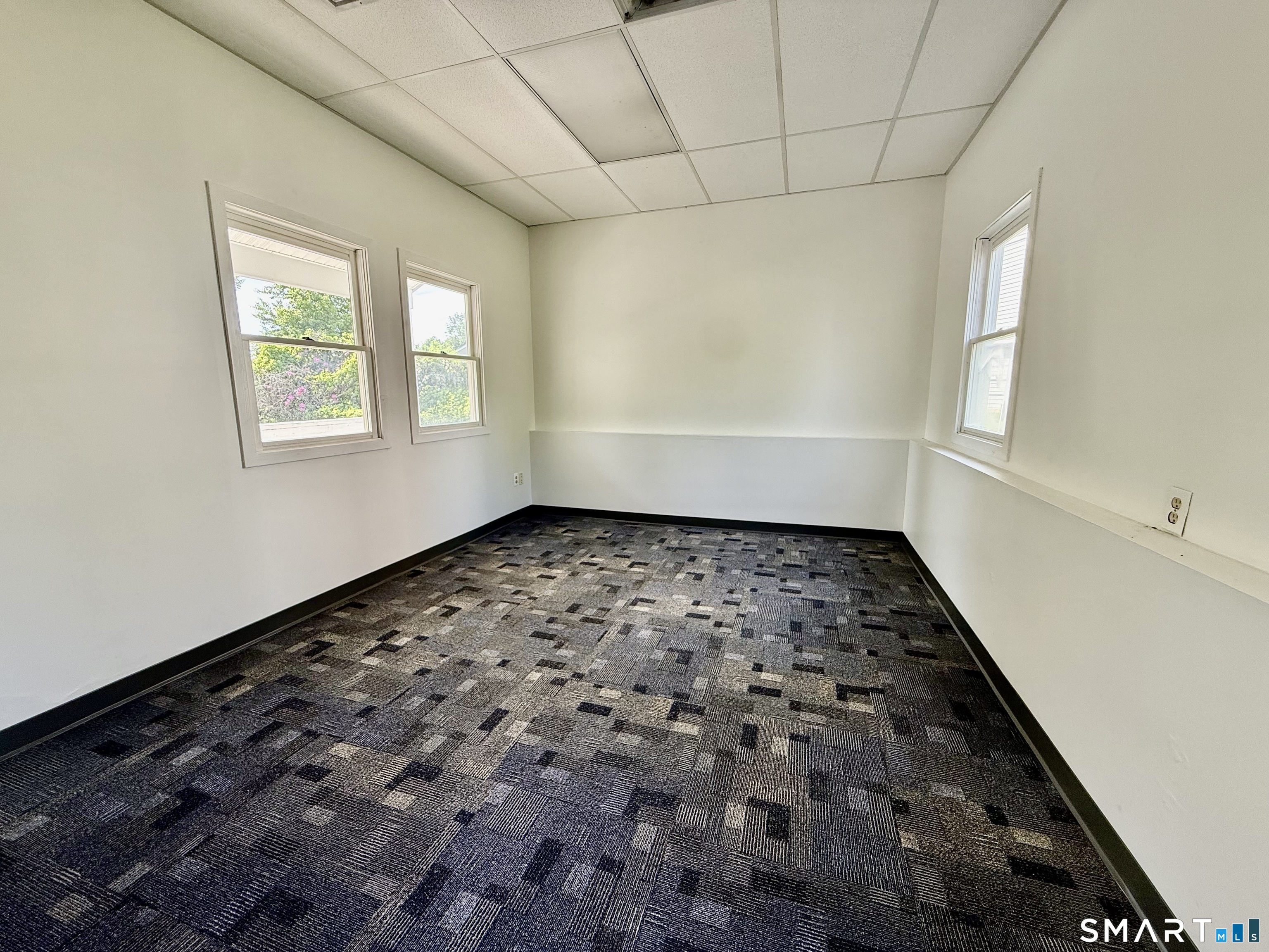 20 Pendleton Drive Property Photo 8