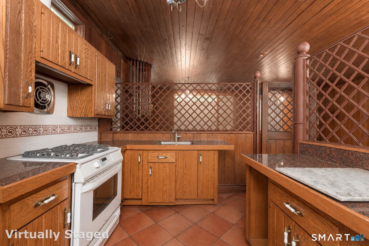 32 West Avenue Property Photo 2