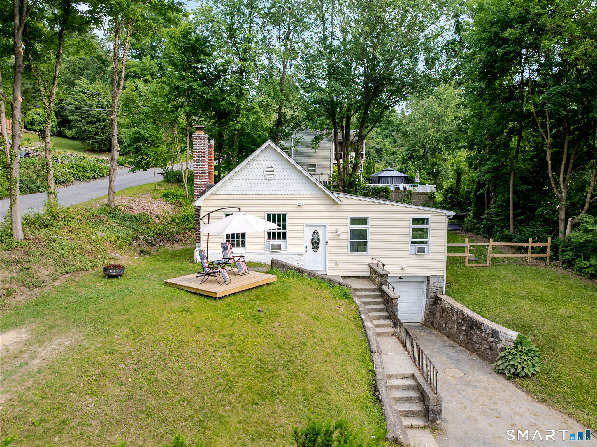 19 Calverton Drive Property Photo 1