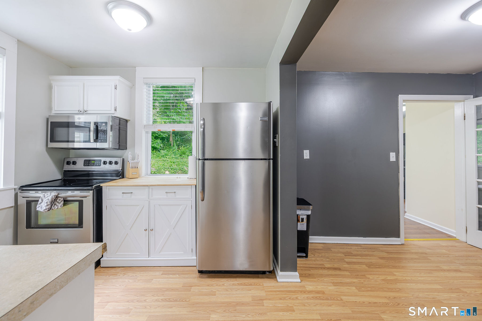19 Calverton Drive Property Photo 8