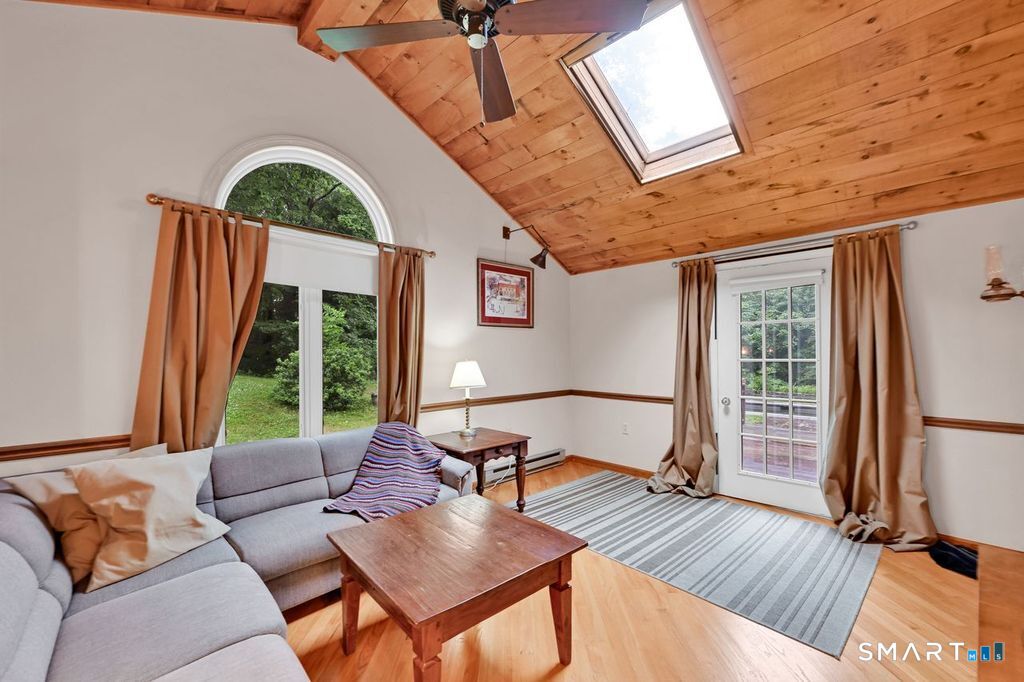 49 Guilds Hollow Road Property Photo 11