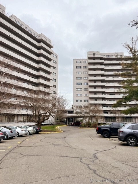 3200 Park 4d Avenue Property Photo 1