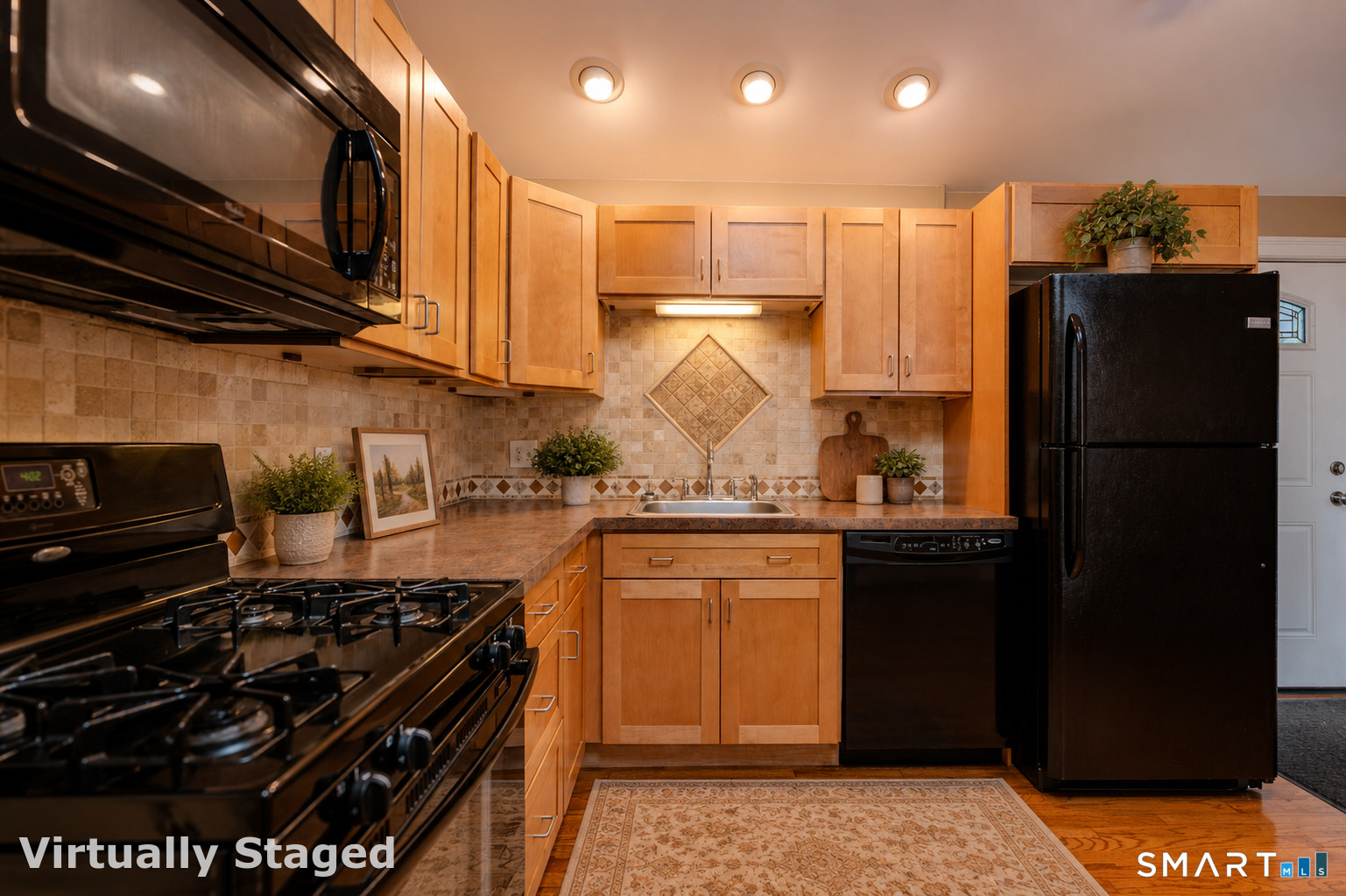 31 Suffield Street Property Photo 2