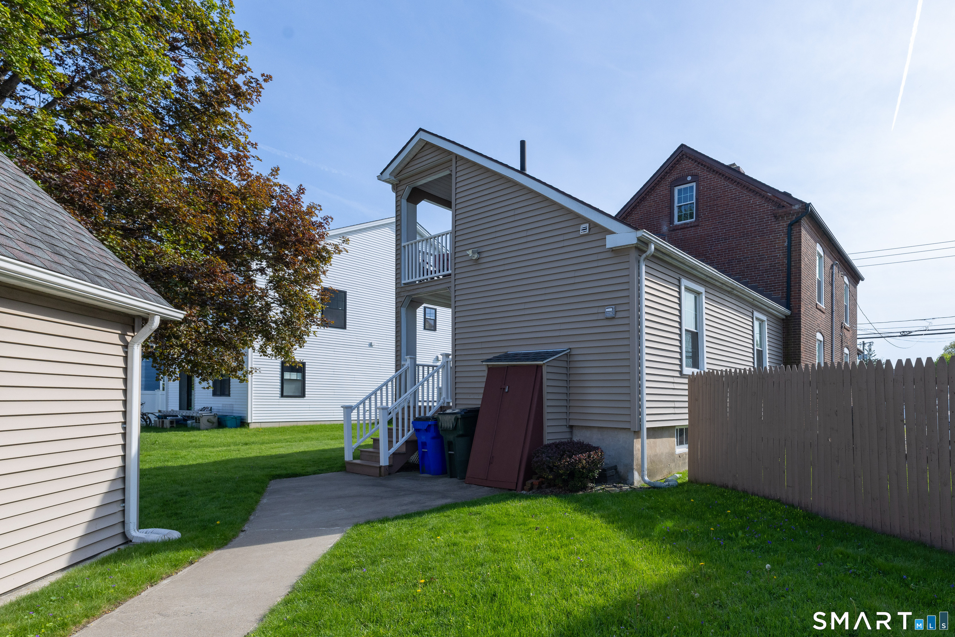 31 Suffield Street Property Photo 28
