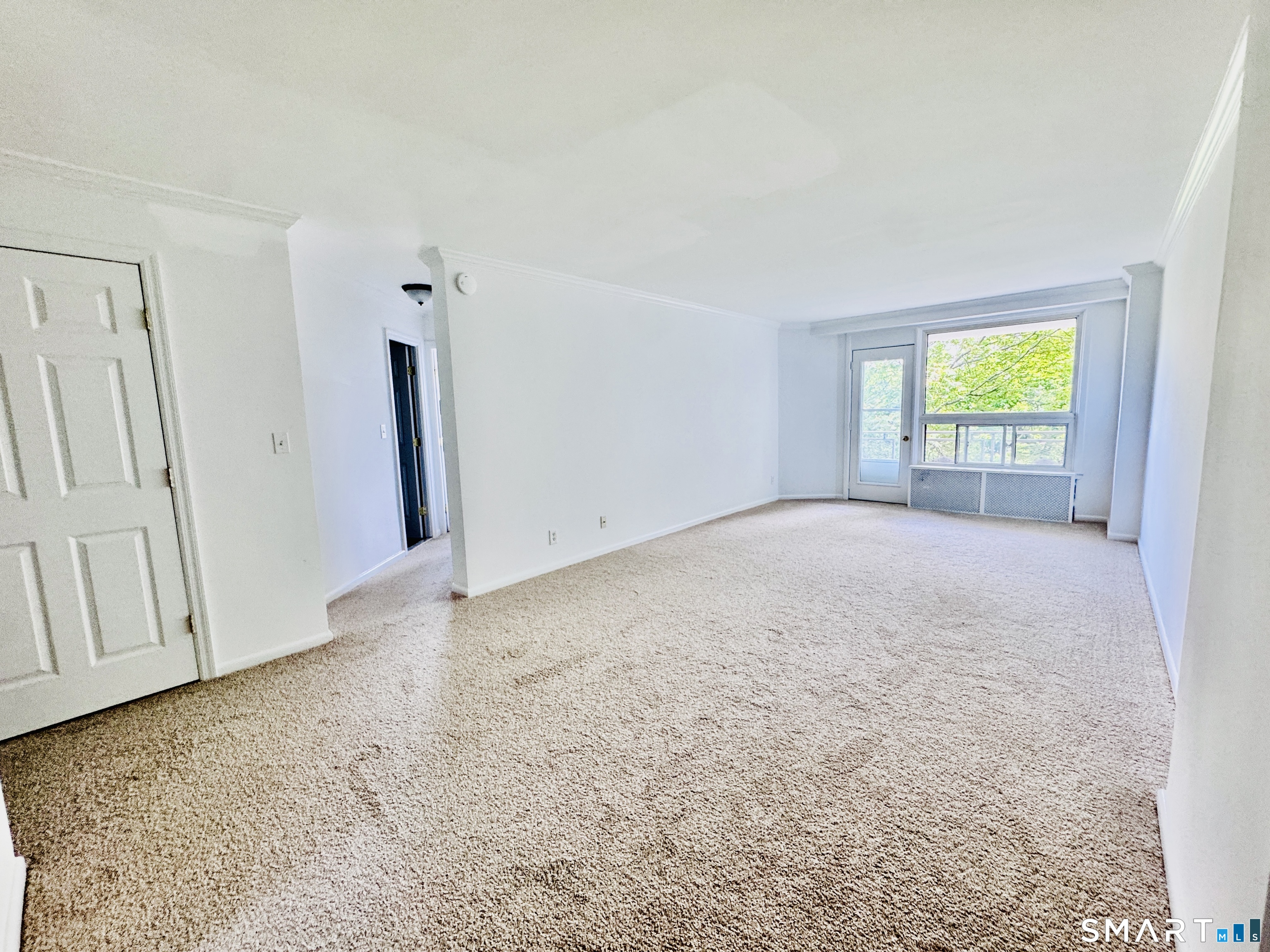 91 Strawberry Hill 425 Avenue Property Photo 6