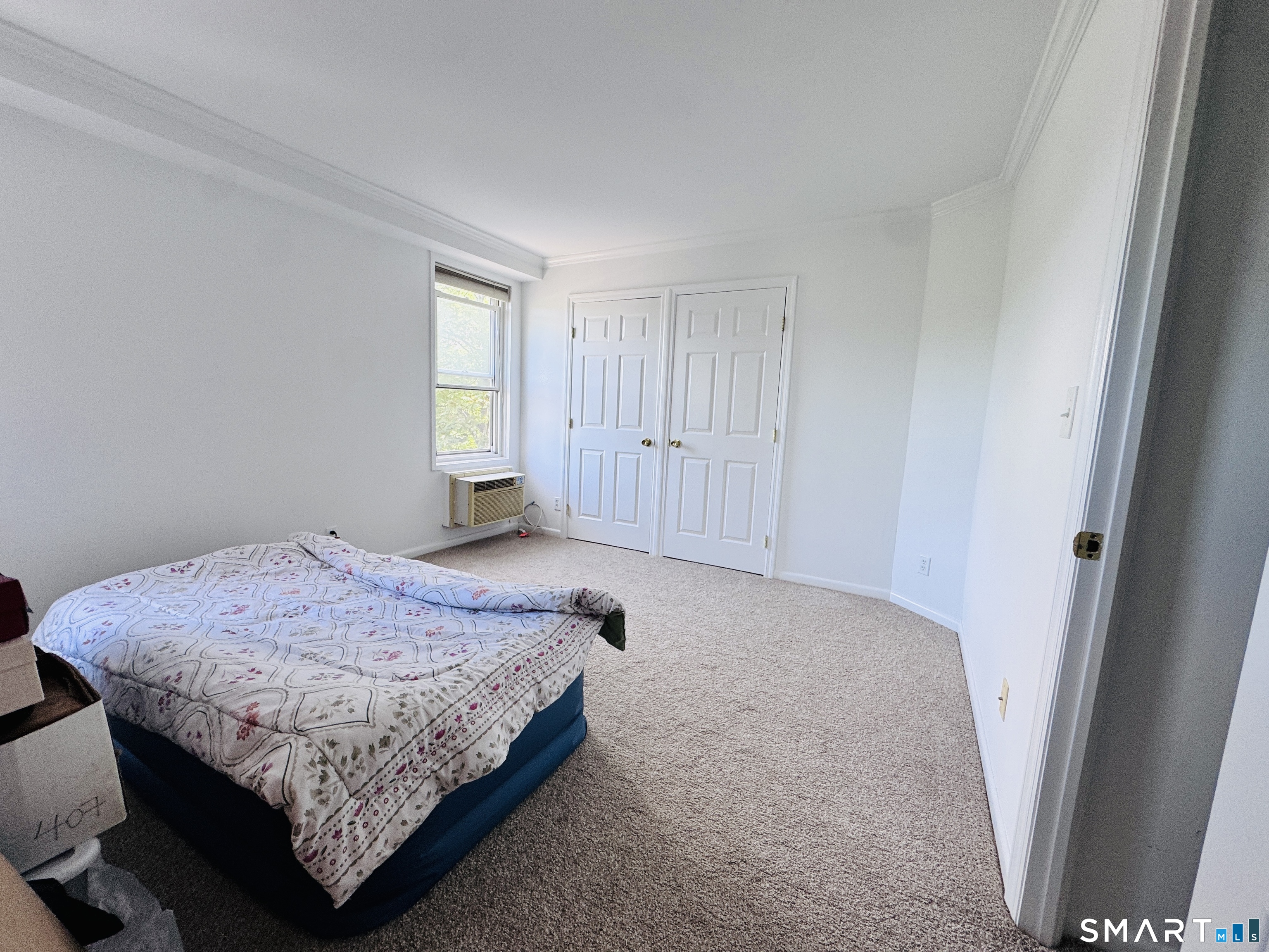 91 Strawberry Hill 425 Avenue Property Photo 15