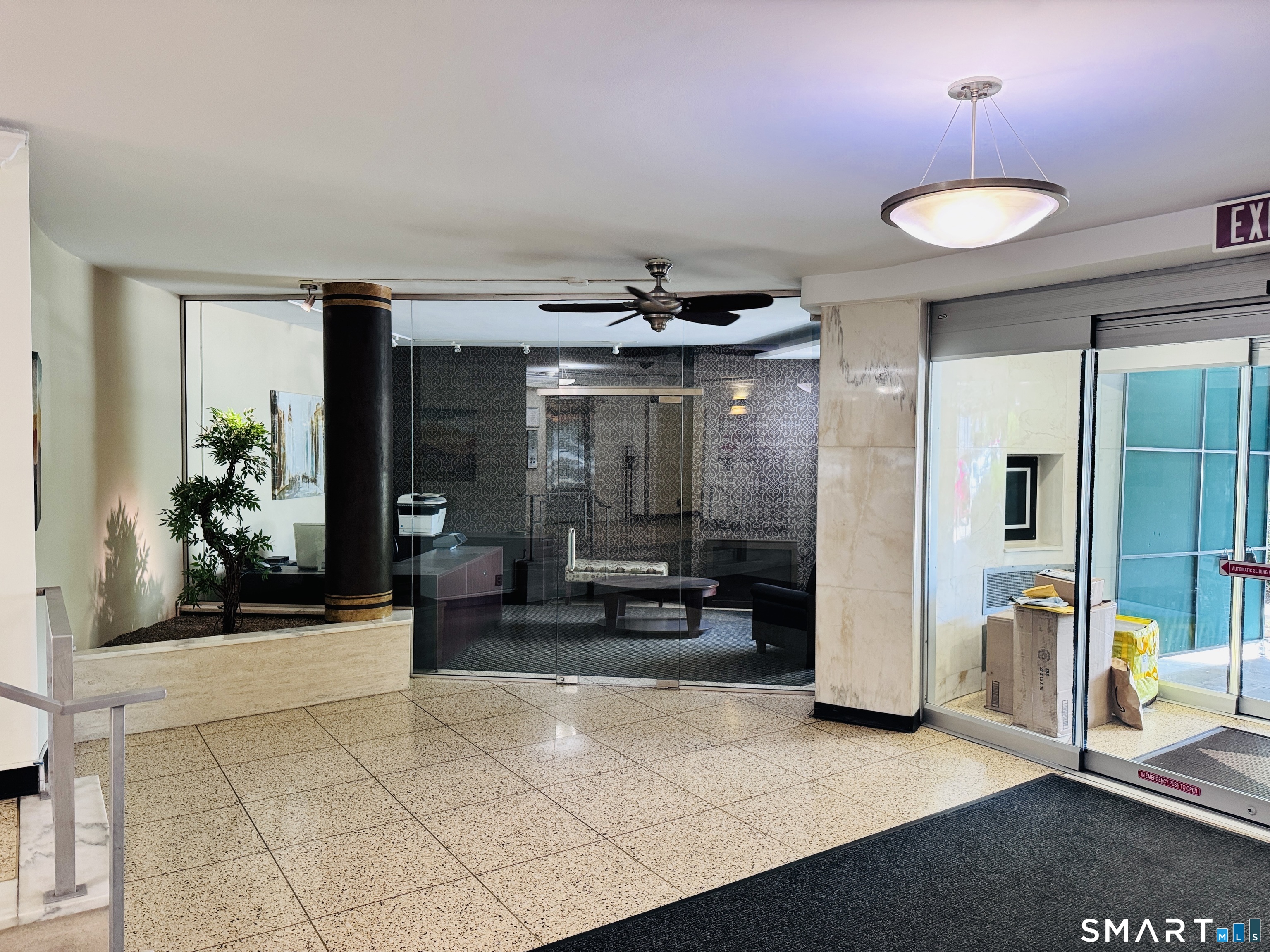 91 Strawberry Hill 425 Avenue Property Photo 23