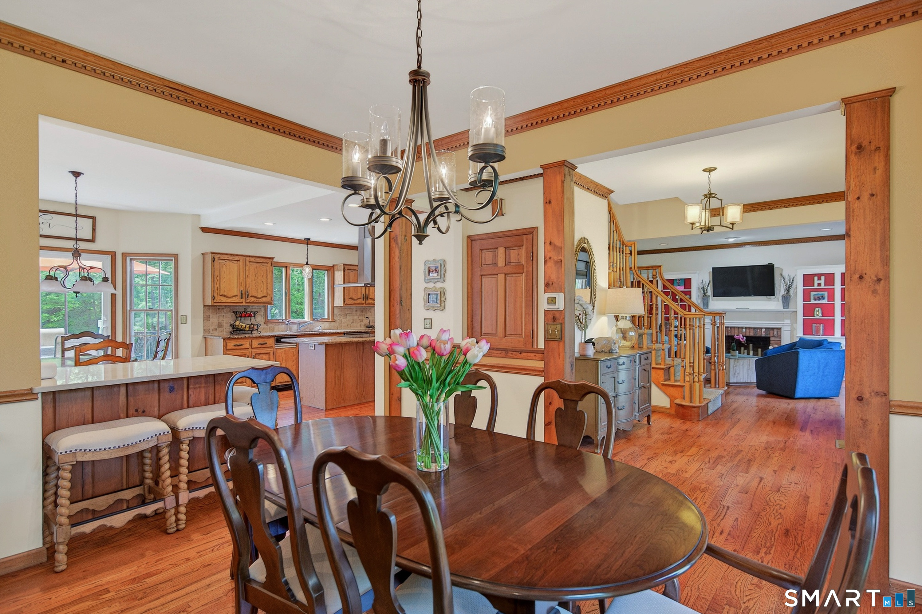 7 Huntington Lane Property Photo 4