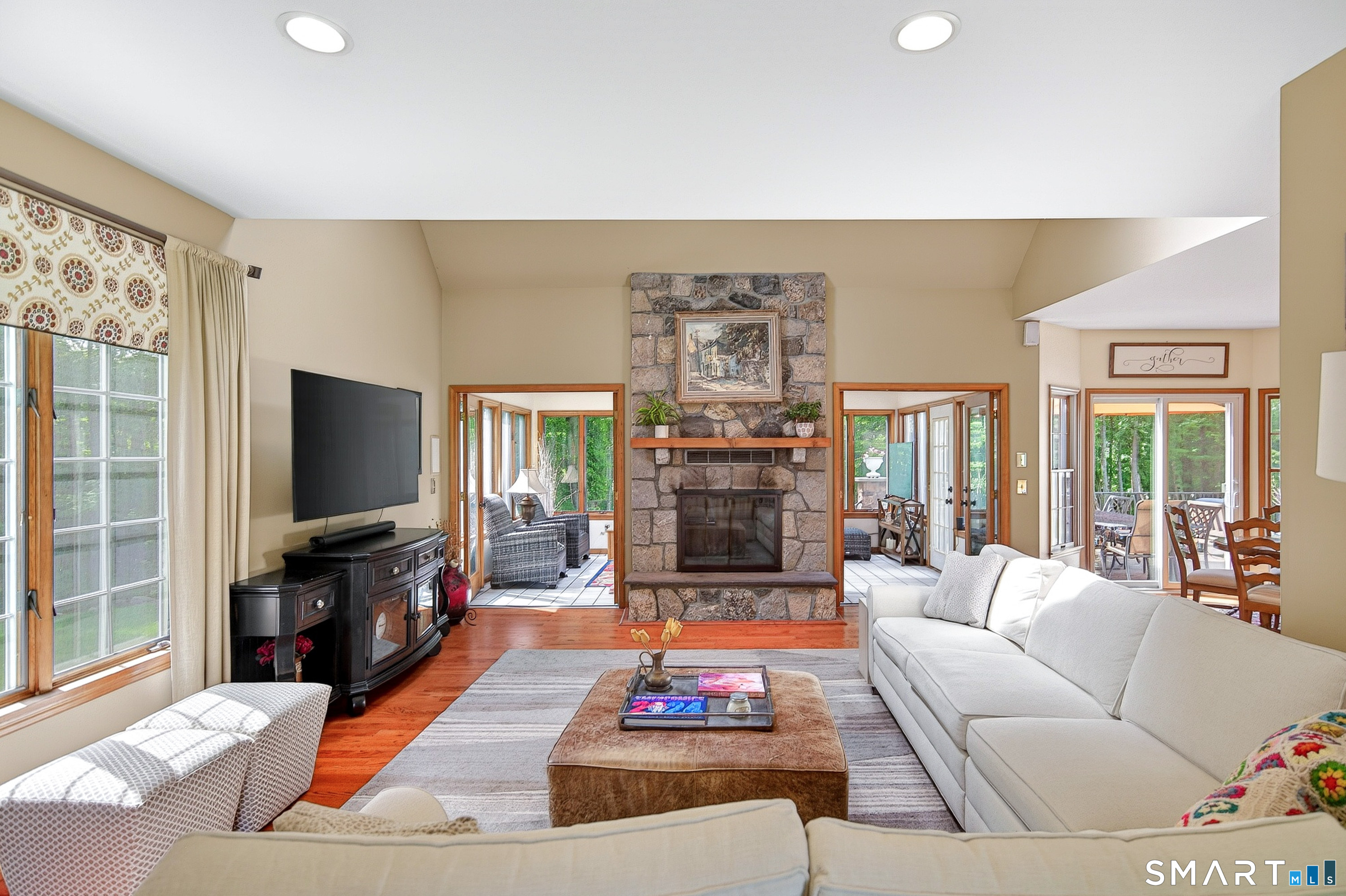 7 Huntington Lane Property Photo 15