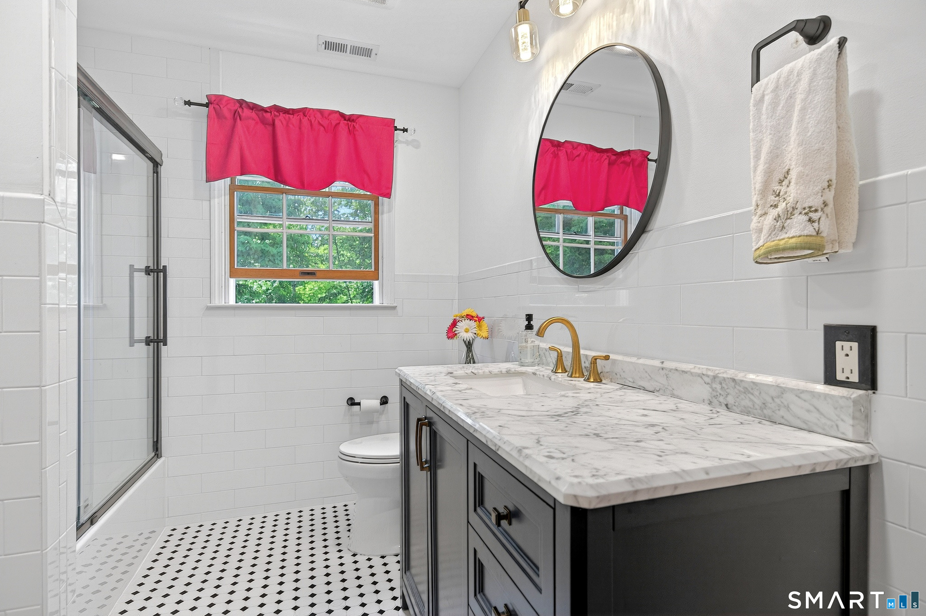 7 Huntington Lane Property Photo 29