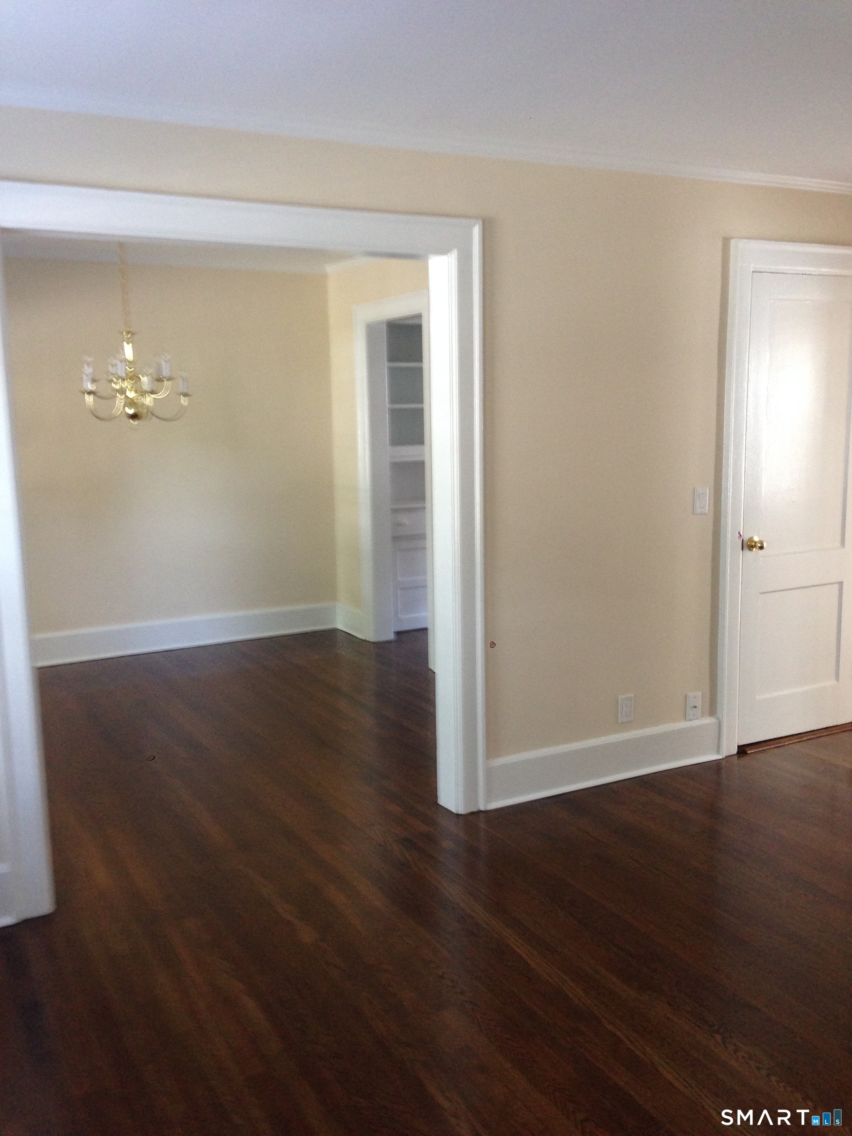 410 West 107 Avenue Property Photo 9