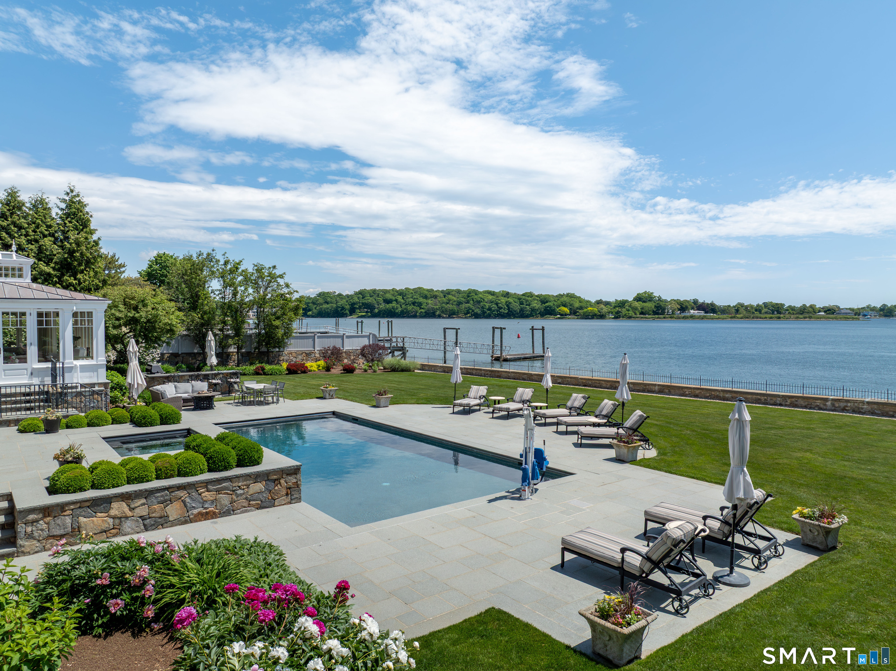 279 Saugatuck Avenue Property Photo 32