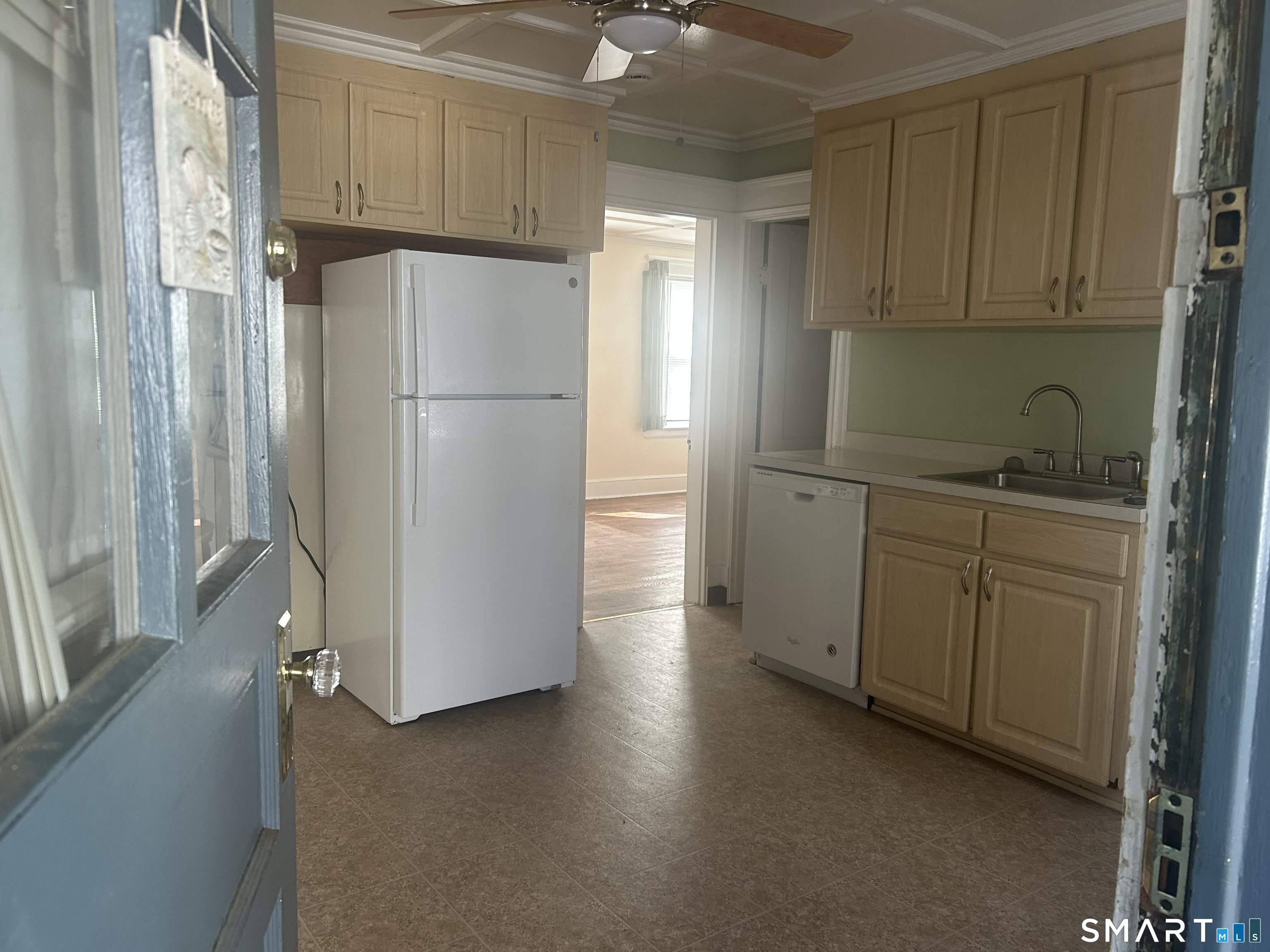 81 Robert Street Property Photo 10
