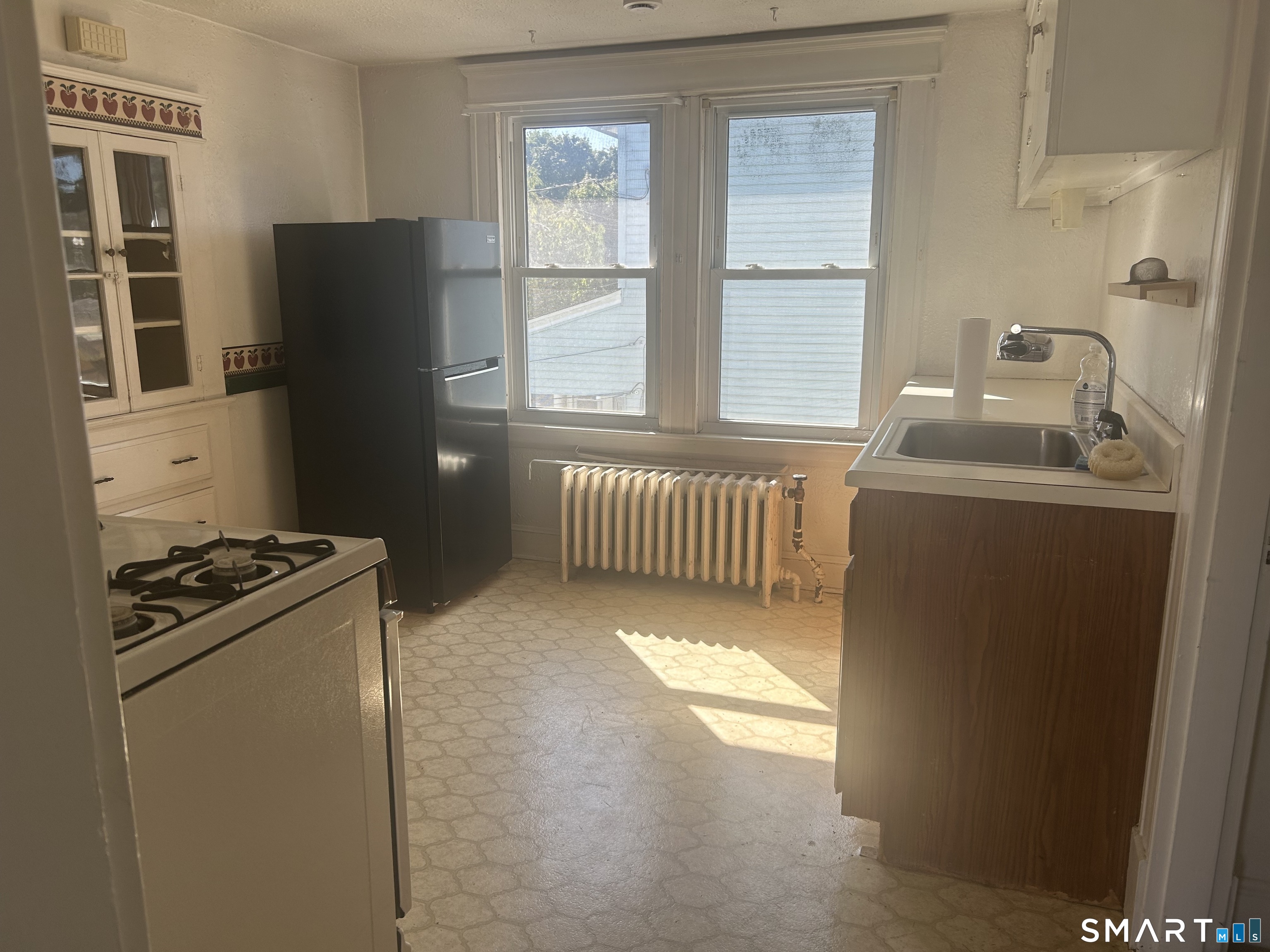 81 Robert Street Property Photo 28