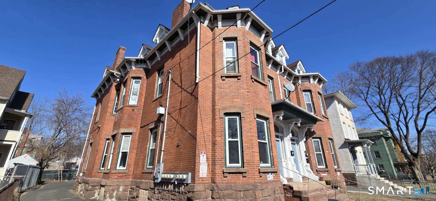 62-64 Capen Street Property Photo 2