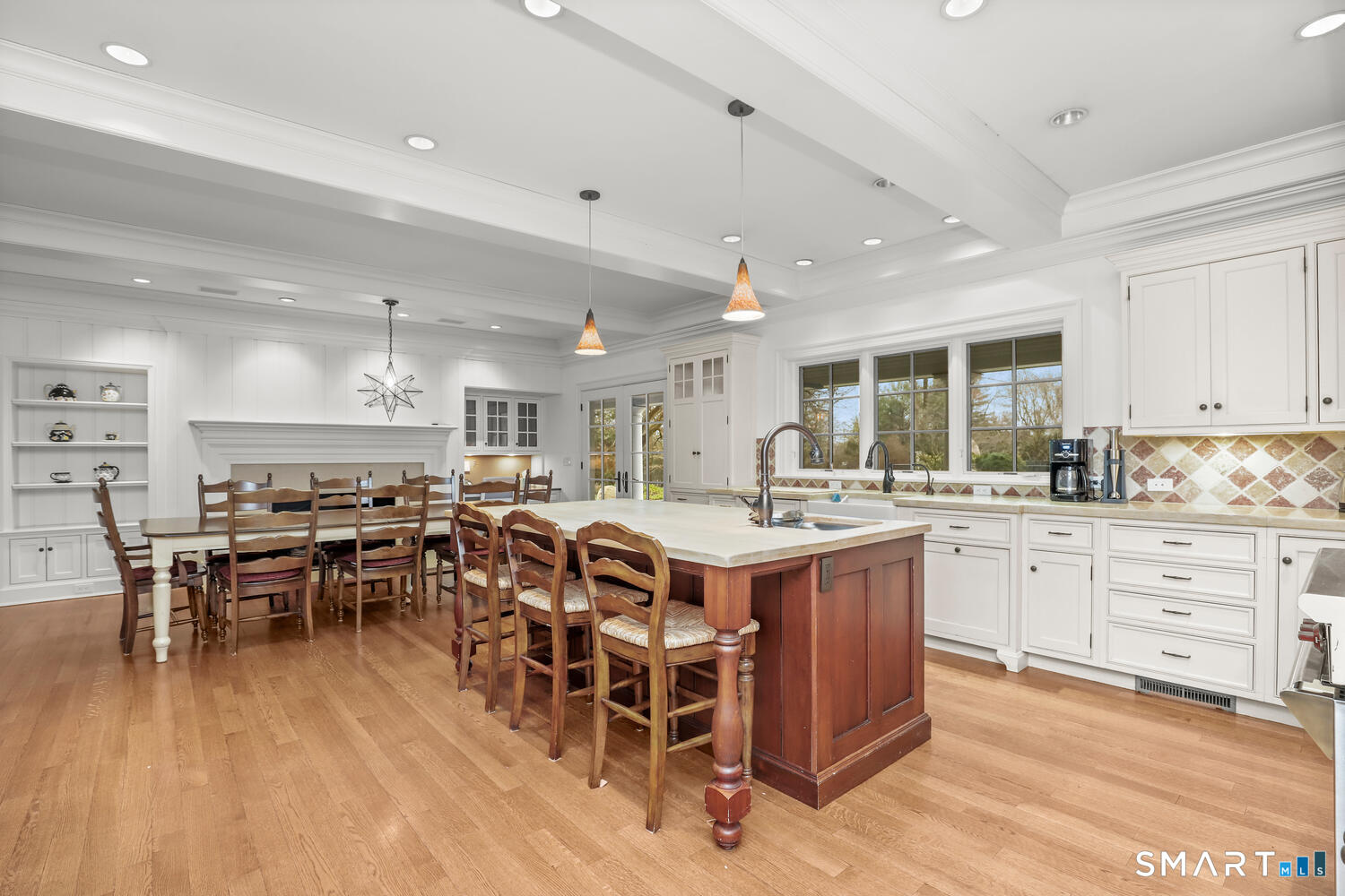 1300 Rock Rimmon Road Property Photo 5