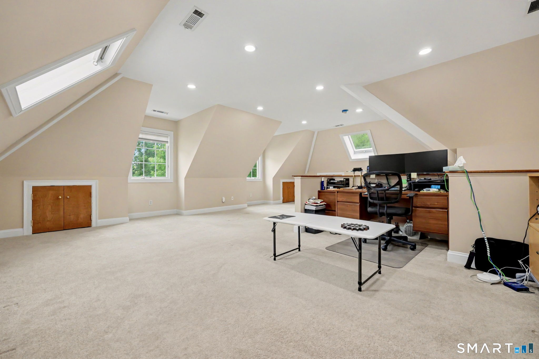104 Franklin Road Property Photo 28