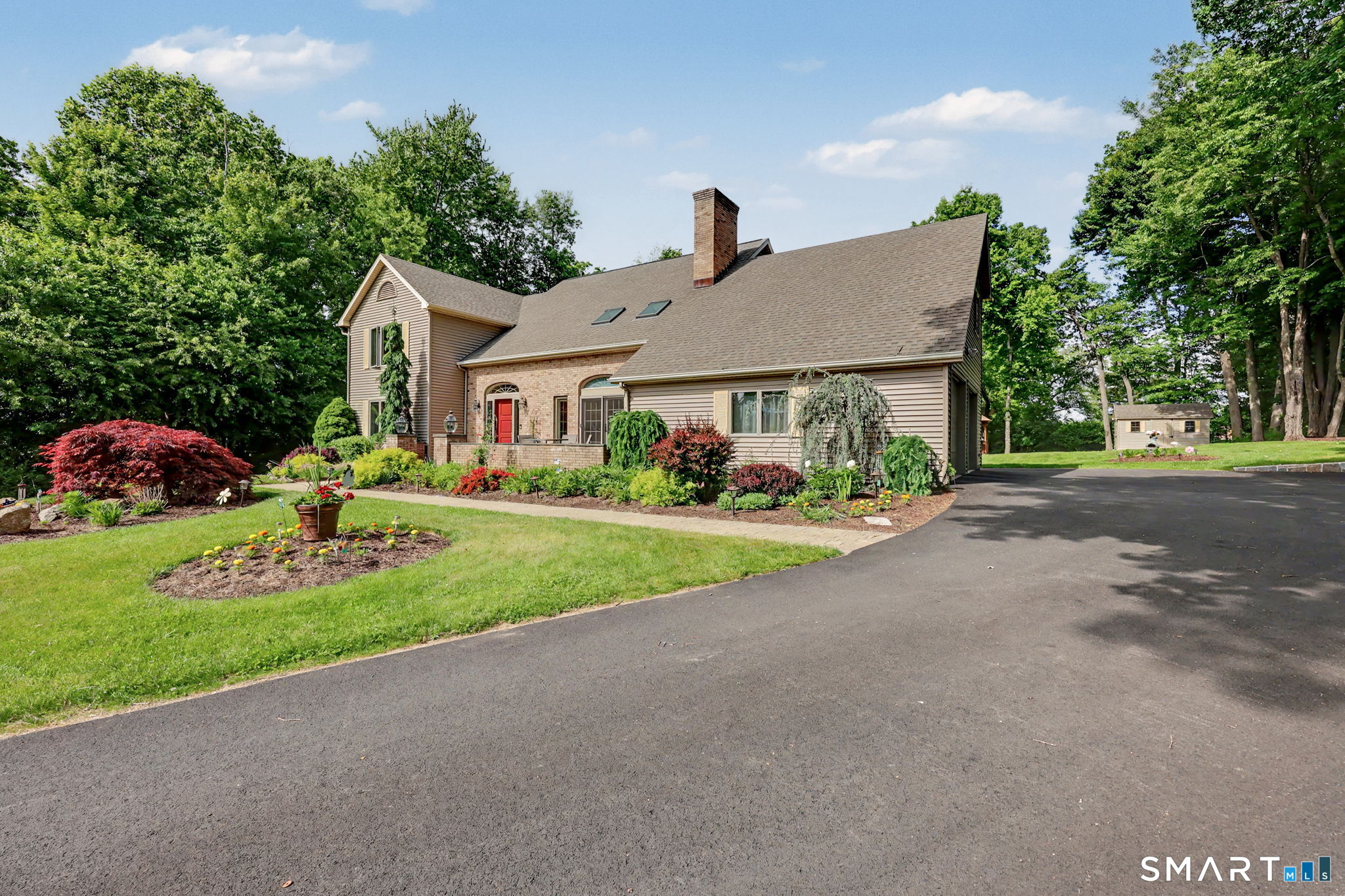 29 Woodridge Lane Property Photo 1