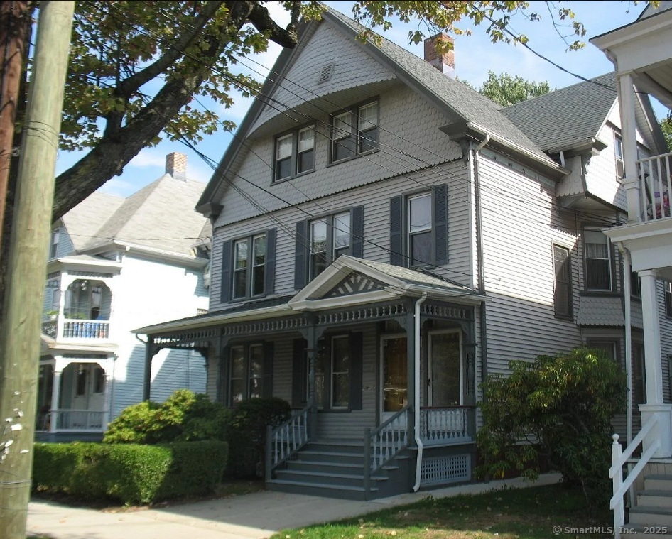 319 Sherman 1st Fl Avenue Property Photo 1