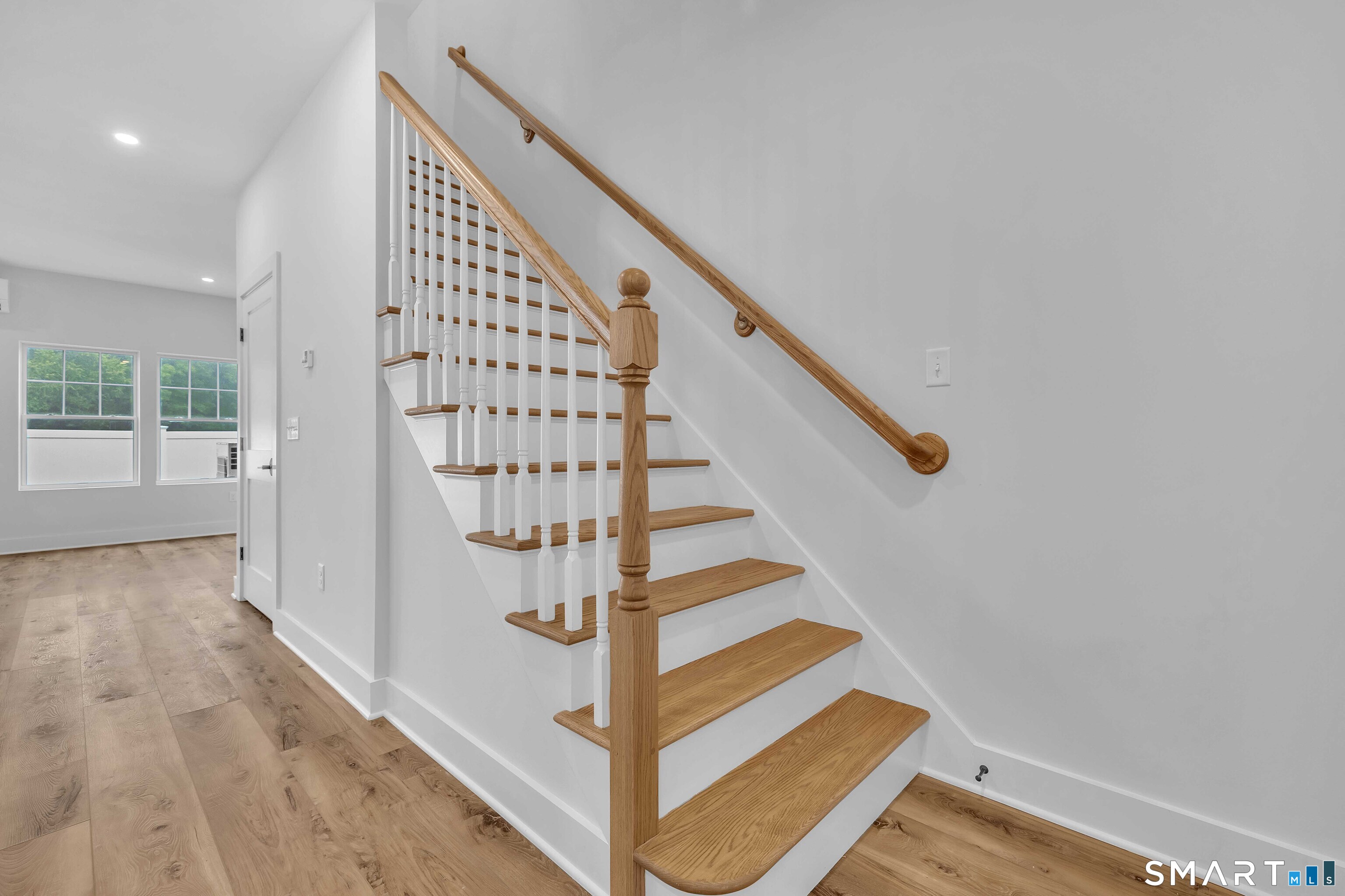 138 Boston Post 17 Road Property Photo 5
