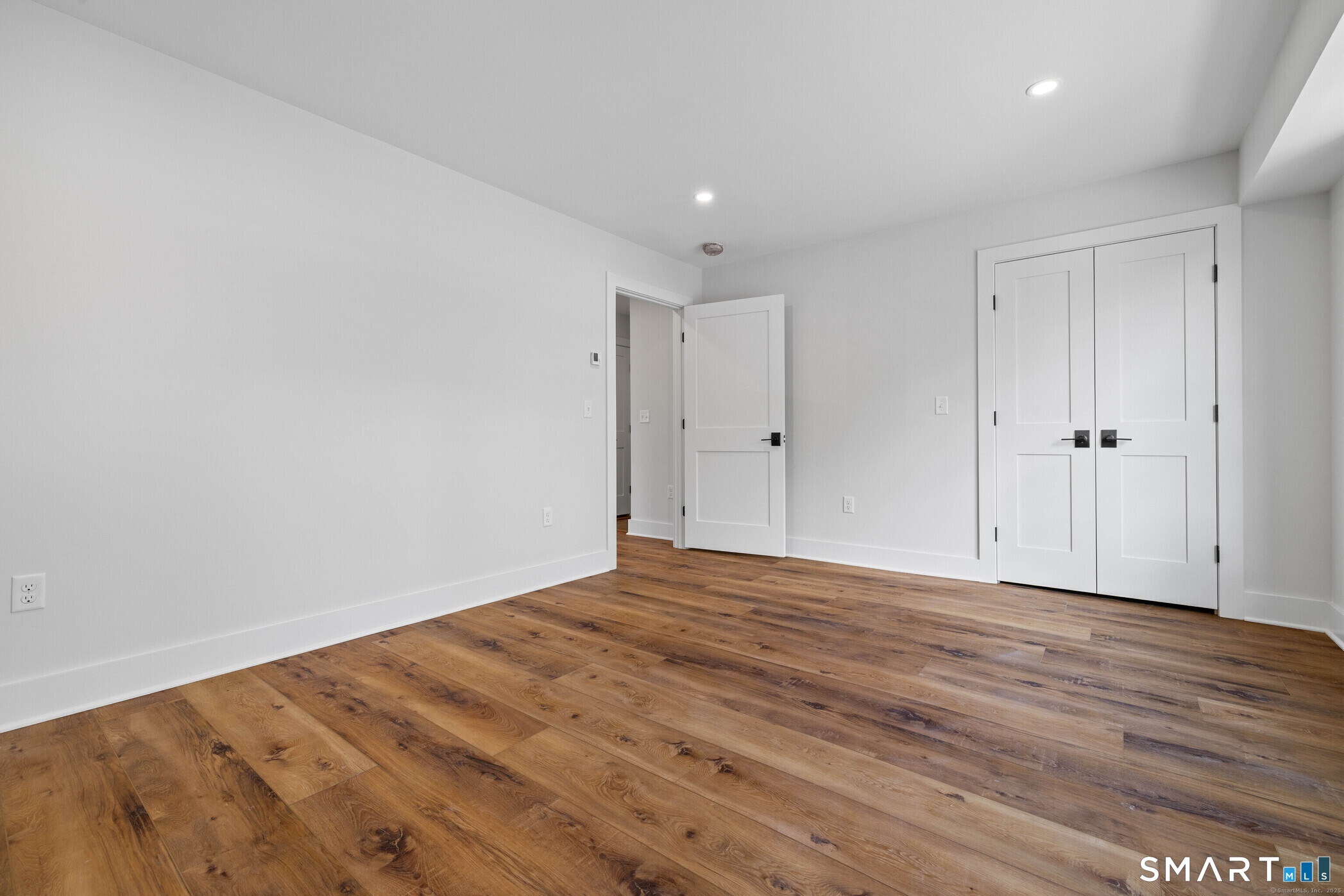 138 Boston Post 17 Road Property Photo 20