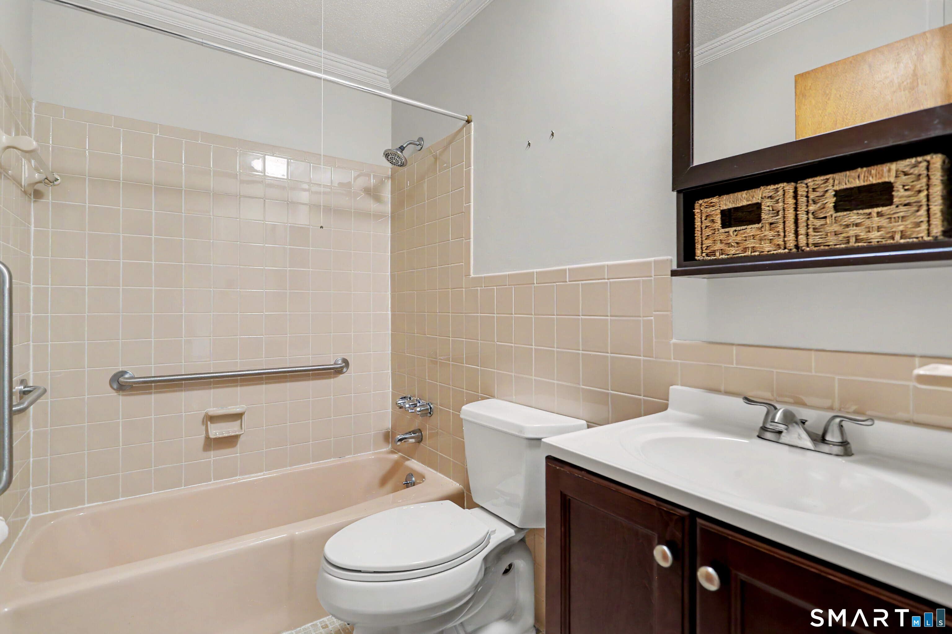 925 Longbrook 109 Avenue Property Photo 5