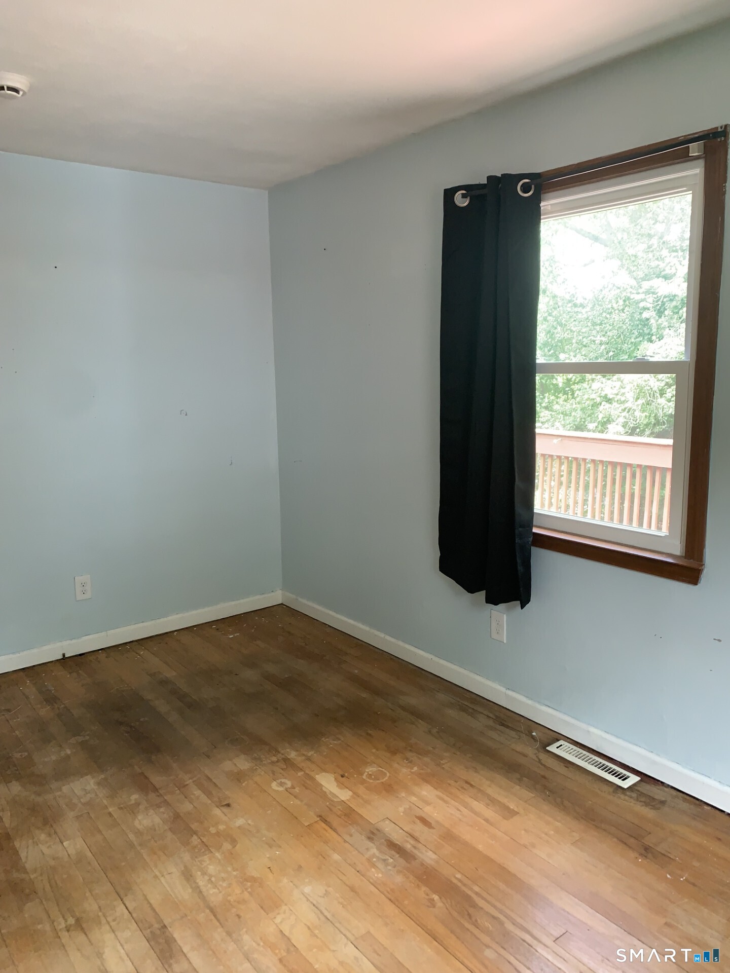 24 Sylvan Avenue Property Photo 13