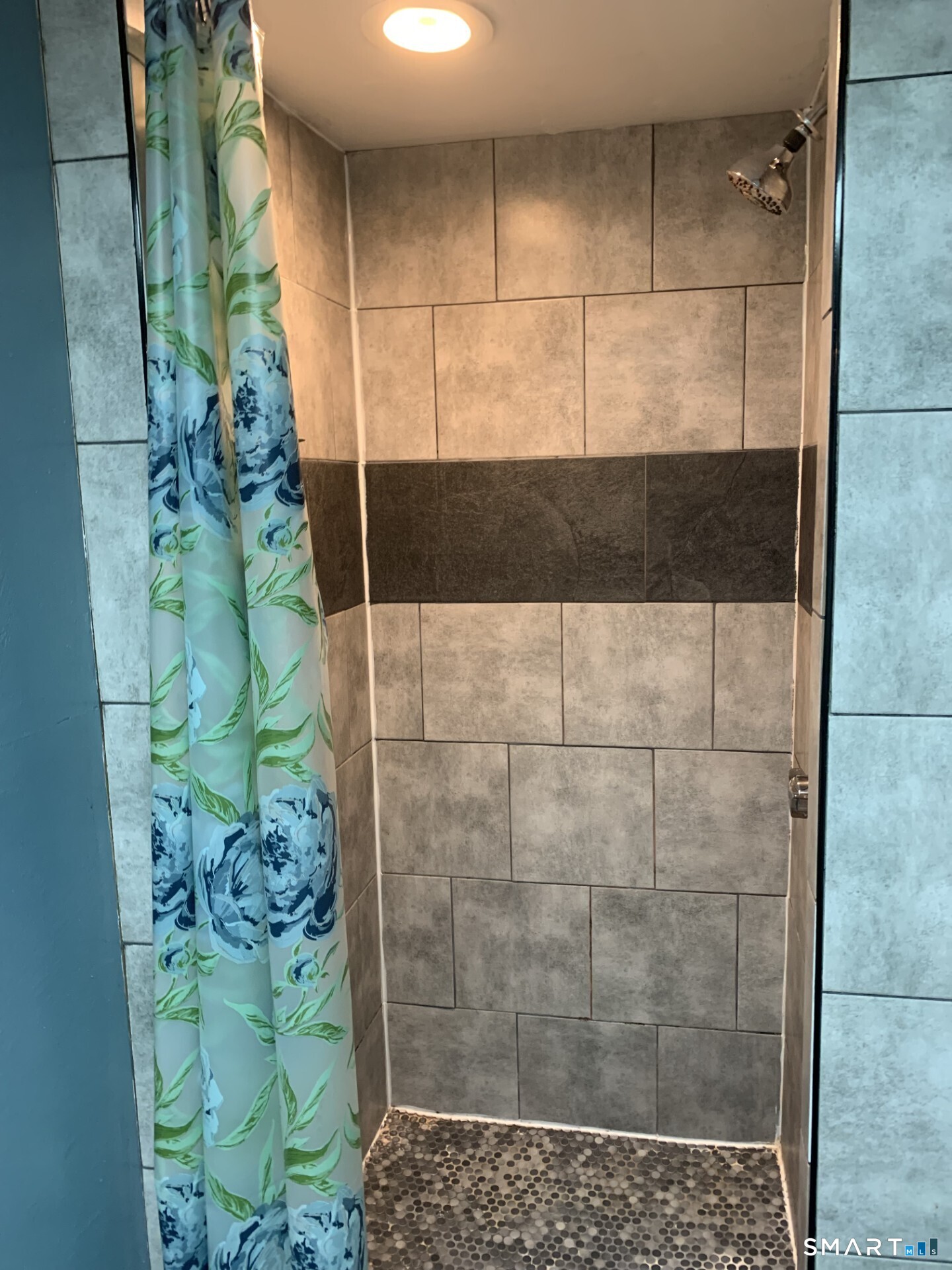 24 Sylvan Avenue Property Photo 22