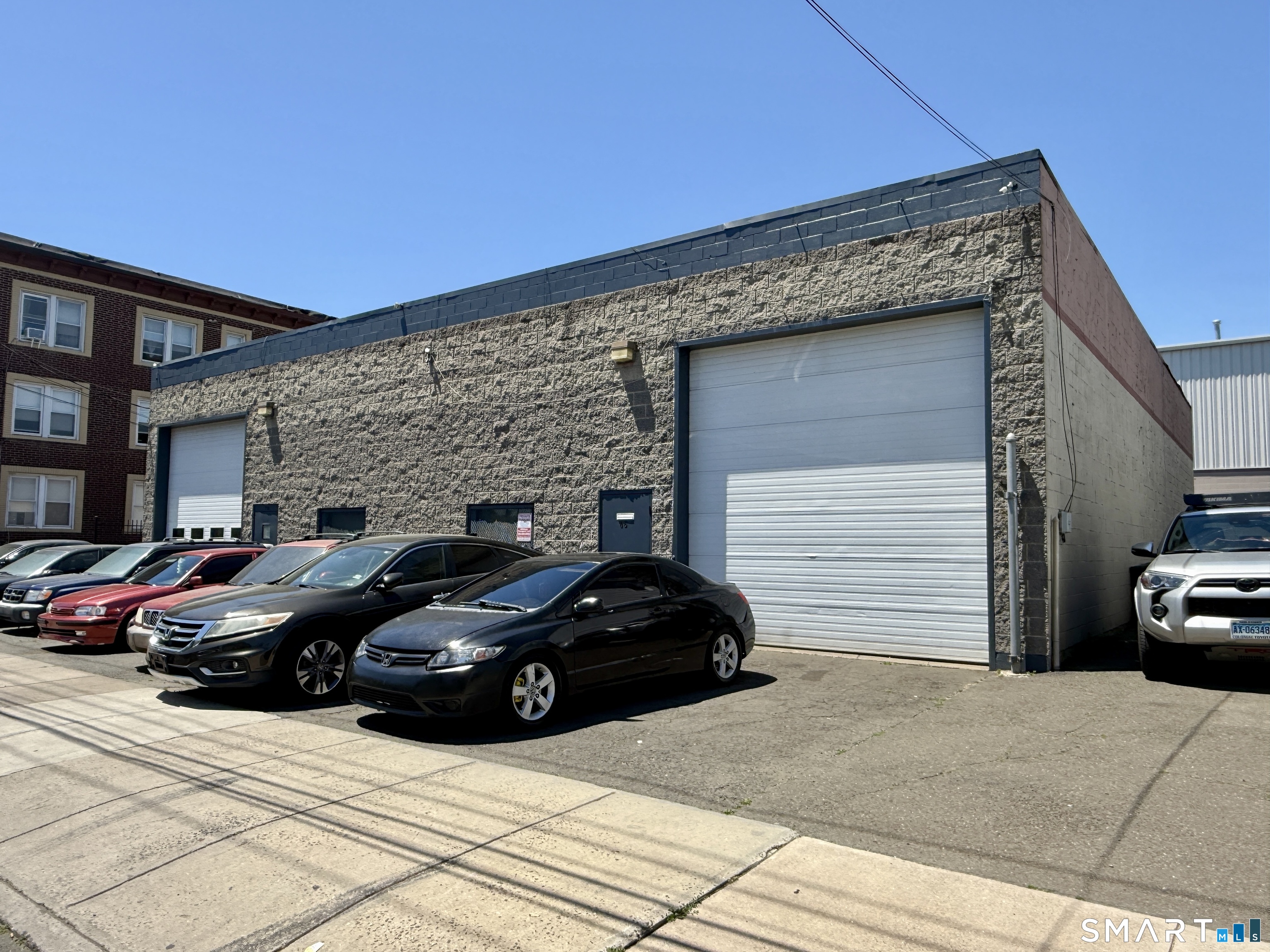 70 Elizabeth Street Property Photo 2