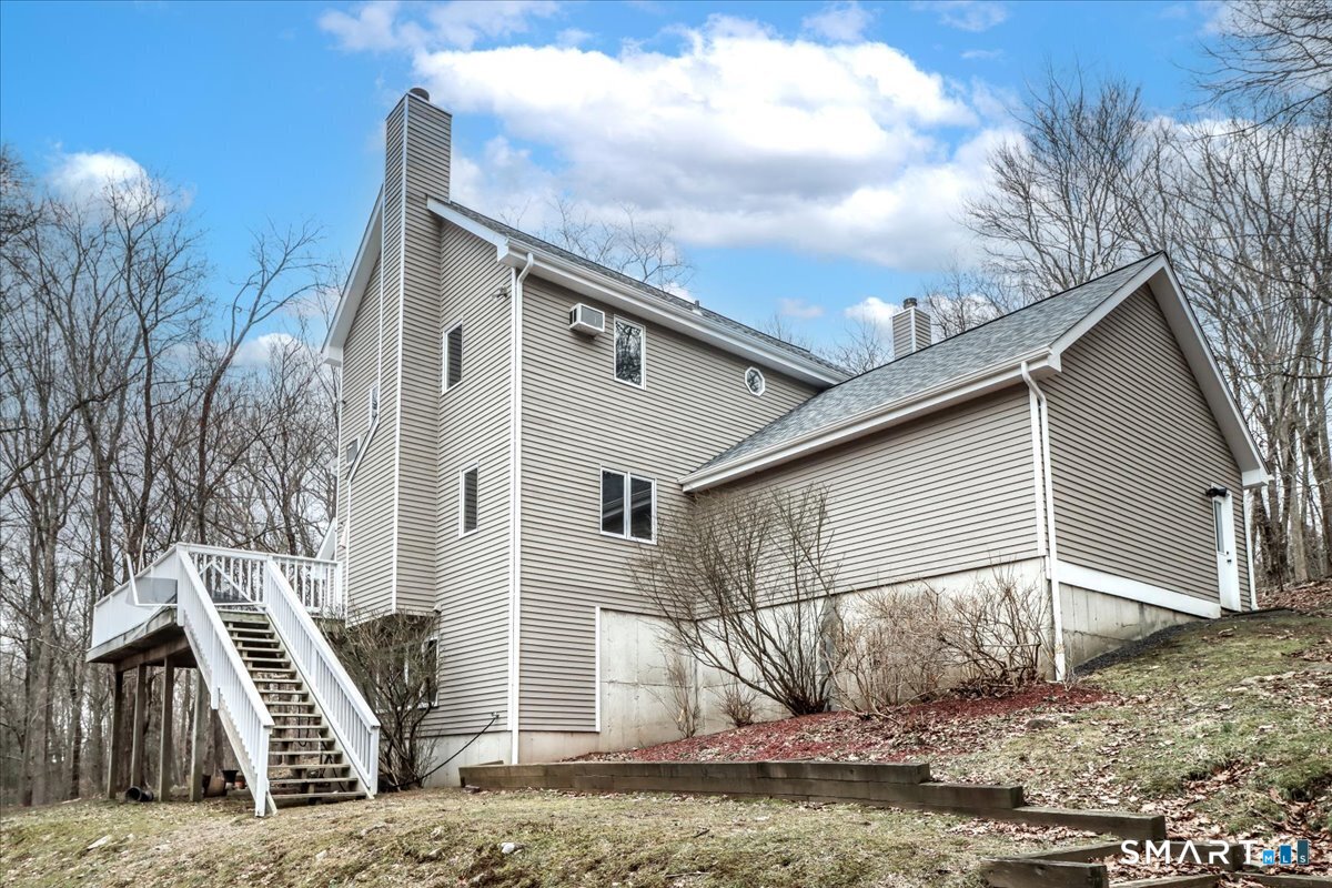 8 Pebble Lane Property Photo 38