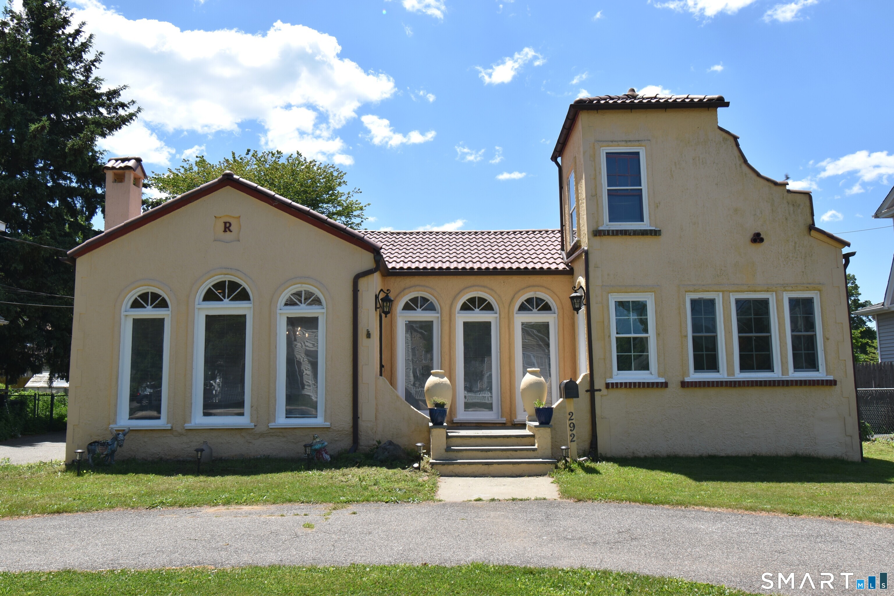292 Naugatuck Avenue Property Photo 1
