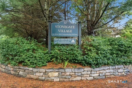 11 Cliff Road Property Photo 1