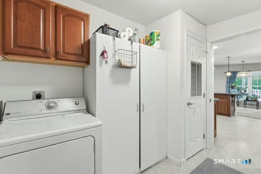 11 Cliff Road Property Photo 28