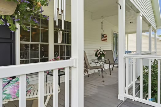 11 Cliff Road Property Photo 32