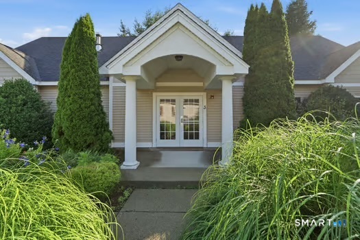 11 Cliff Road Property Photo 36