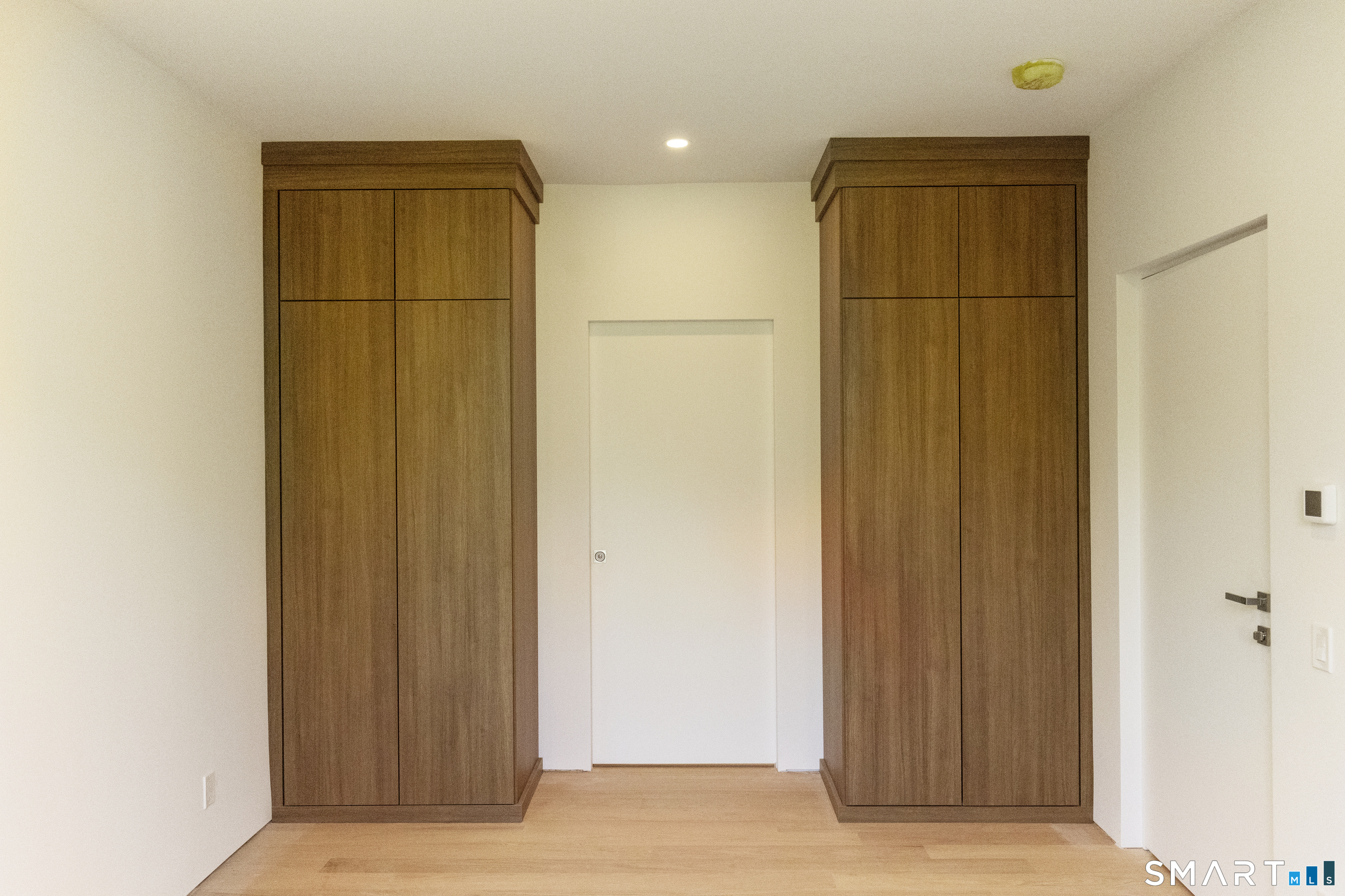 205 Hyerdale East Drive Property Photo 10