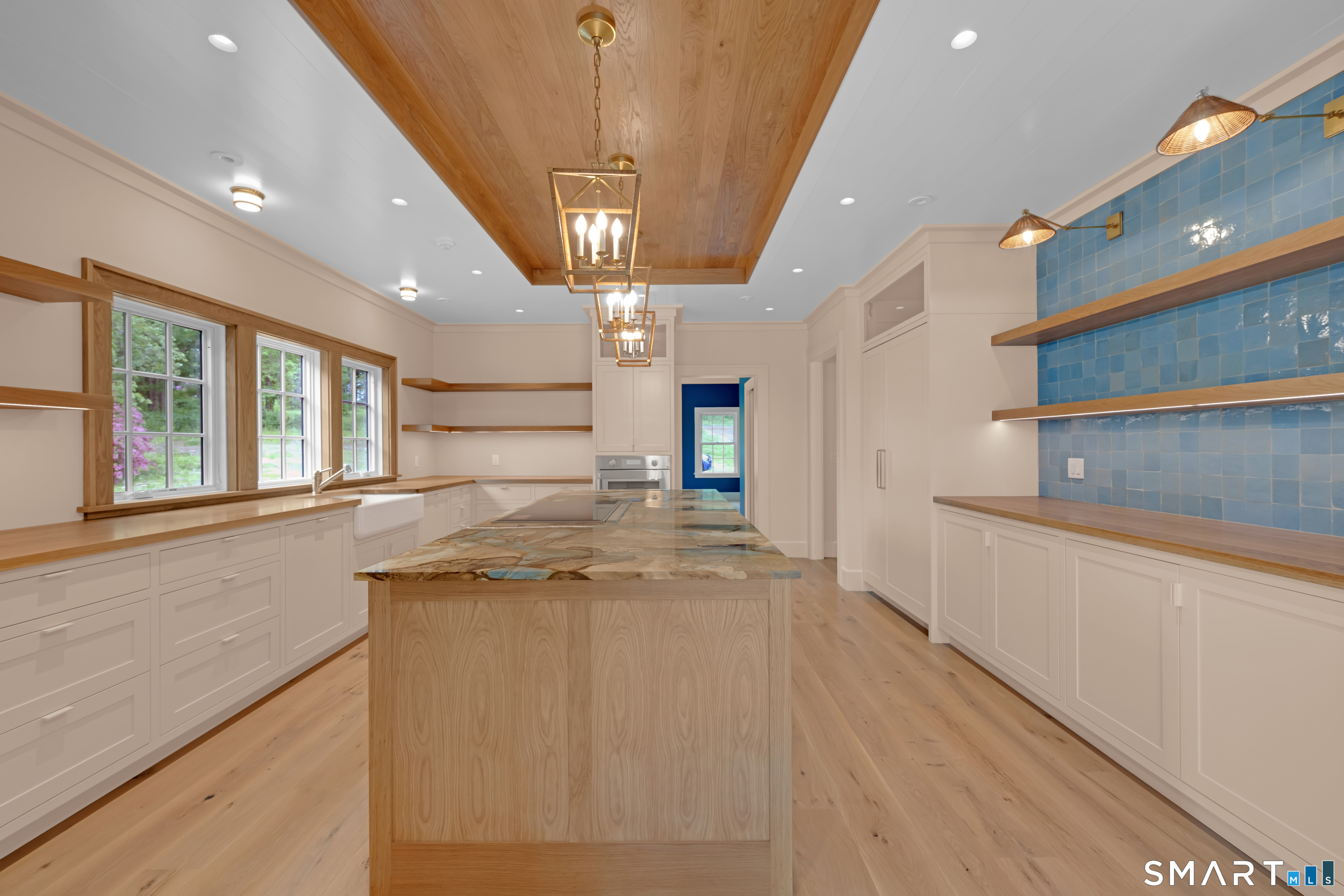 158 Quasset West Road Property Photo 3