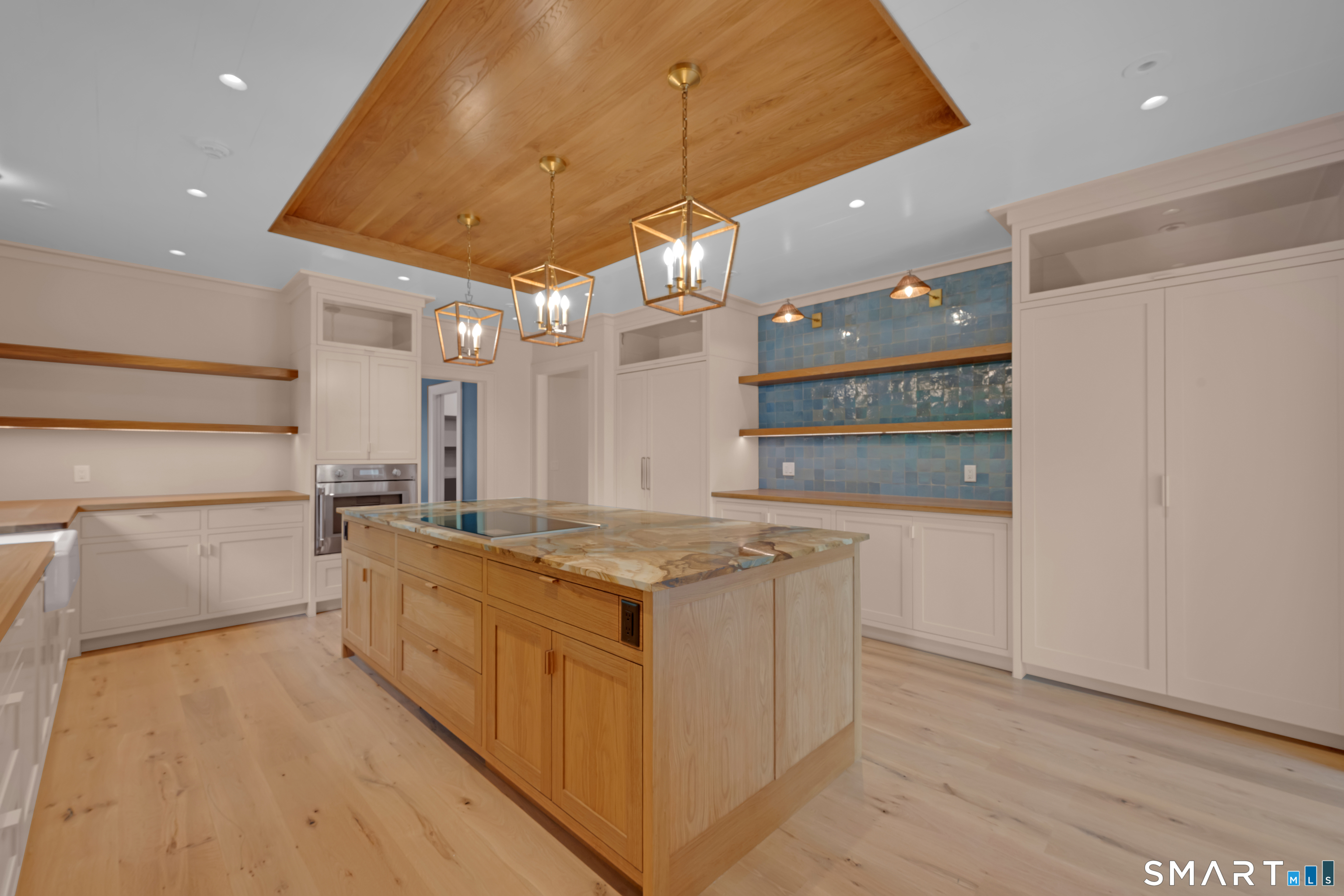 158 Quasset West Road Property Photo 5
